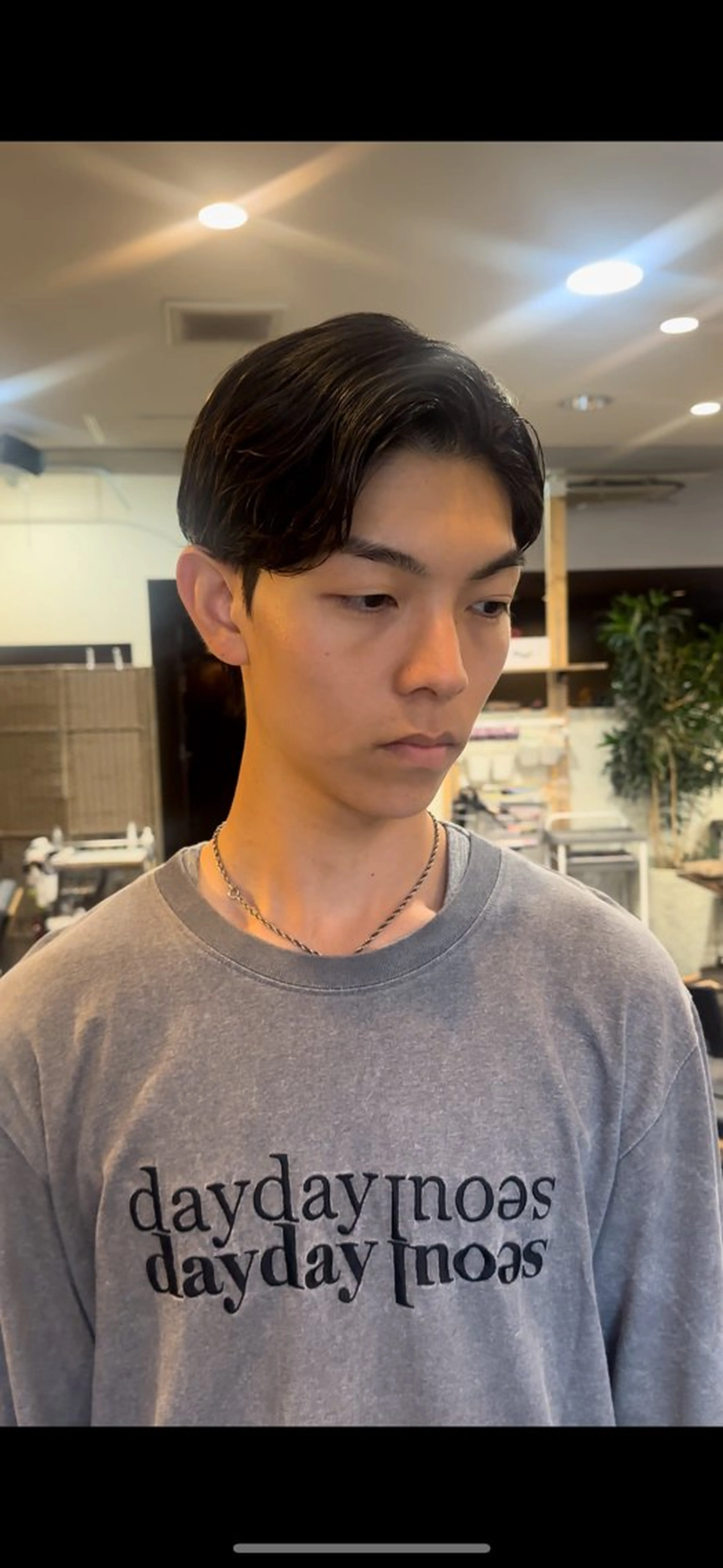 パーマ メンズ ダウンパーマ カルマパーマ メンズ韓国風 メンズパーマ ニュアンスパーマ 年間2000名担当◎ パーマ職人/仲原佑樹のヘアスタイル