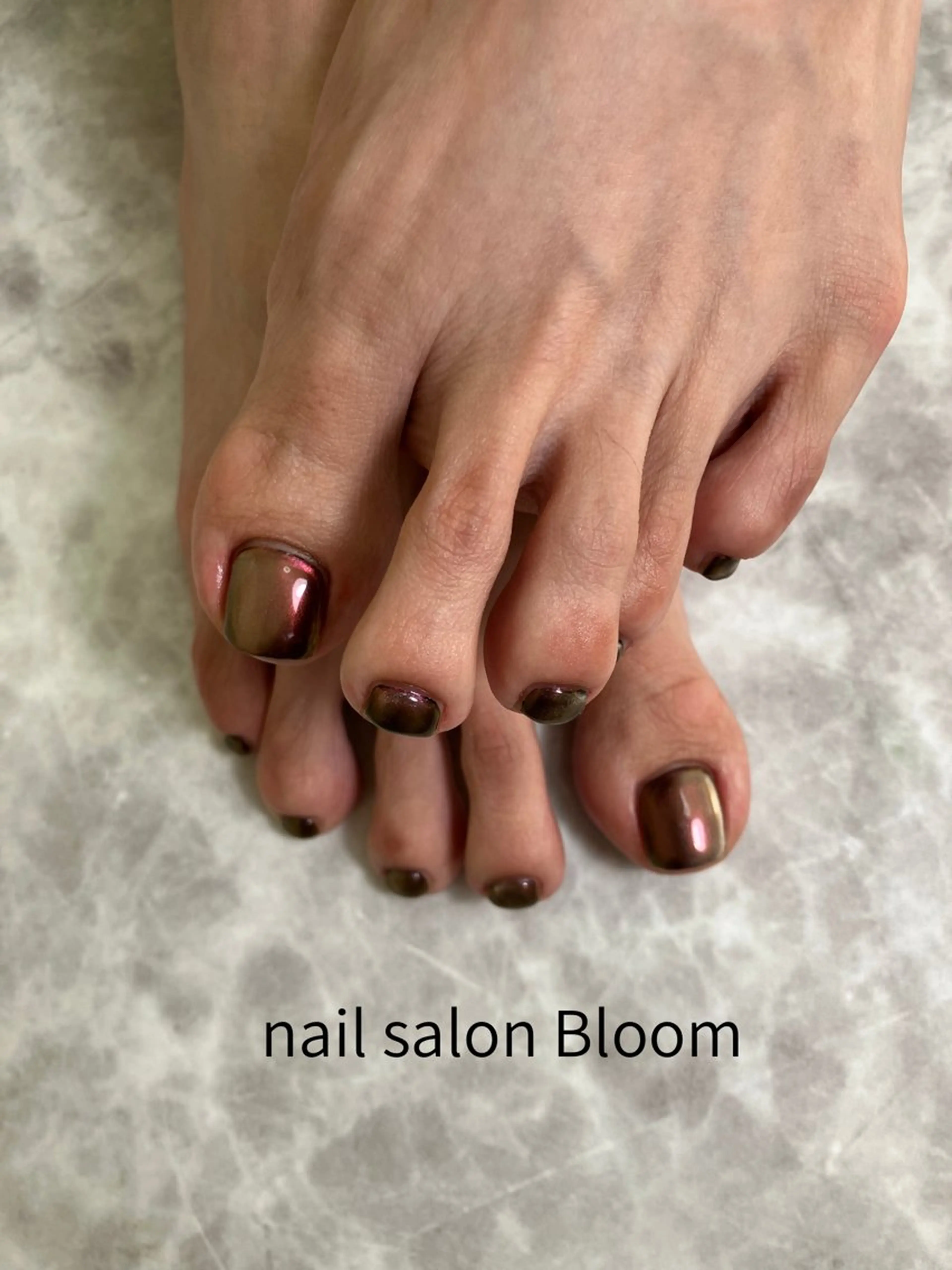 ネイル ブラウン マグネットネイル ミラーネイル nail salon Bloom所属・自宅サロンBloom 橋本のネイルデザイン