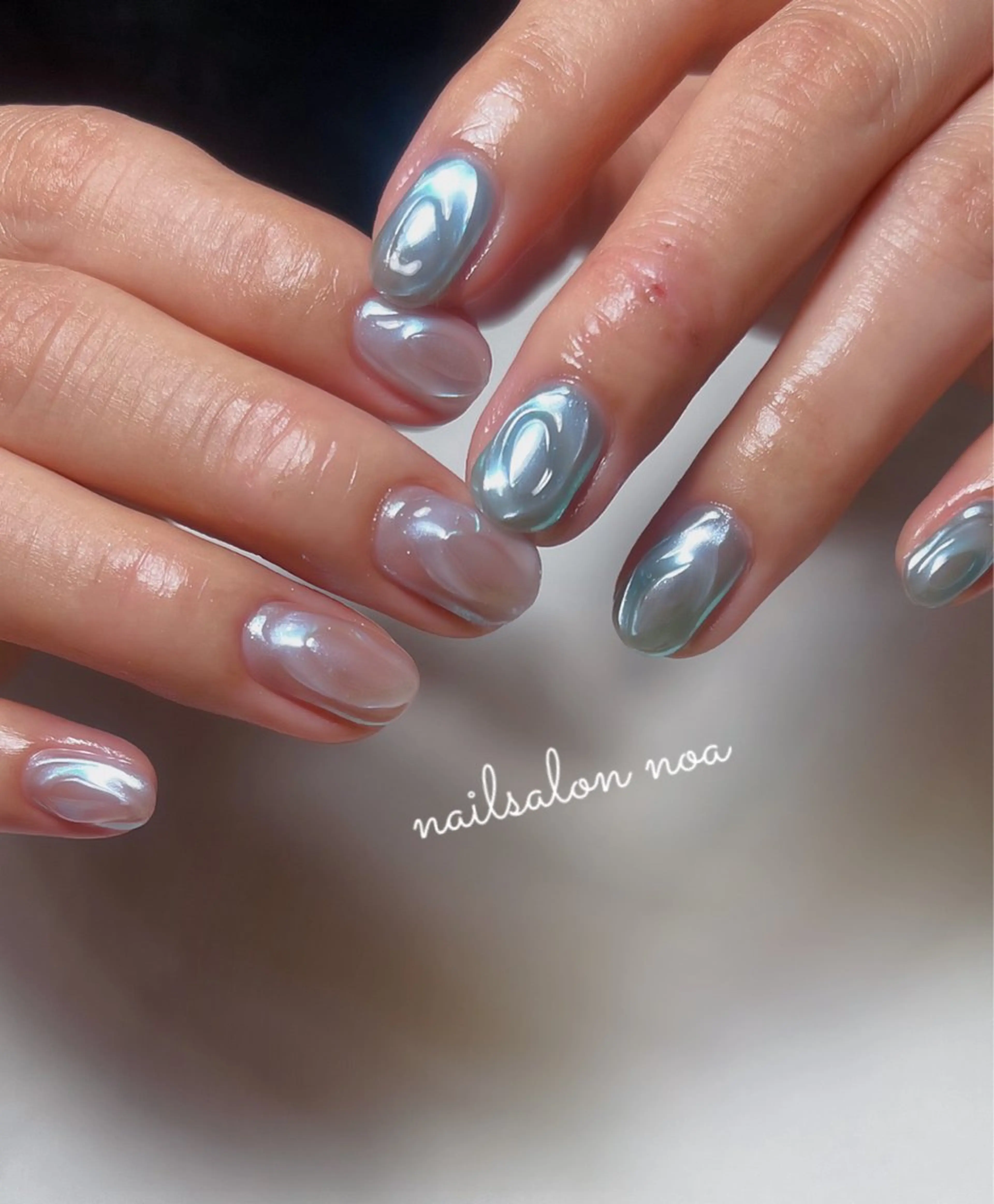 ネイル アートネイル オーロラネイル ジェルネイル ニュアンスネイル パラジェル ハンドネイル nailsalon noa所属・nailist sakiのネイルデザイン