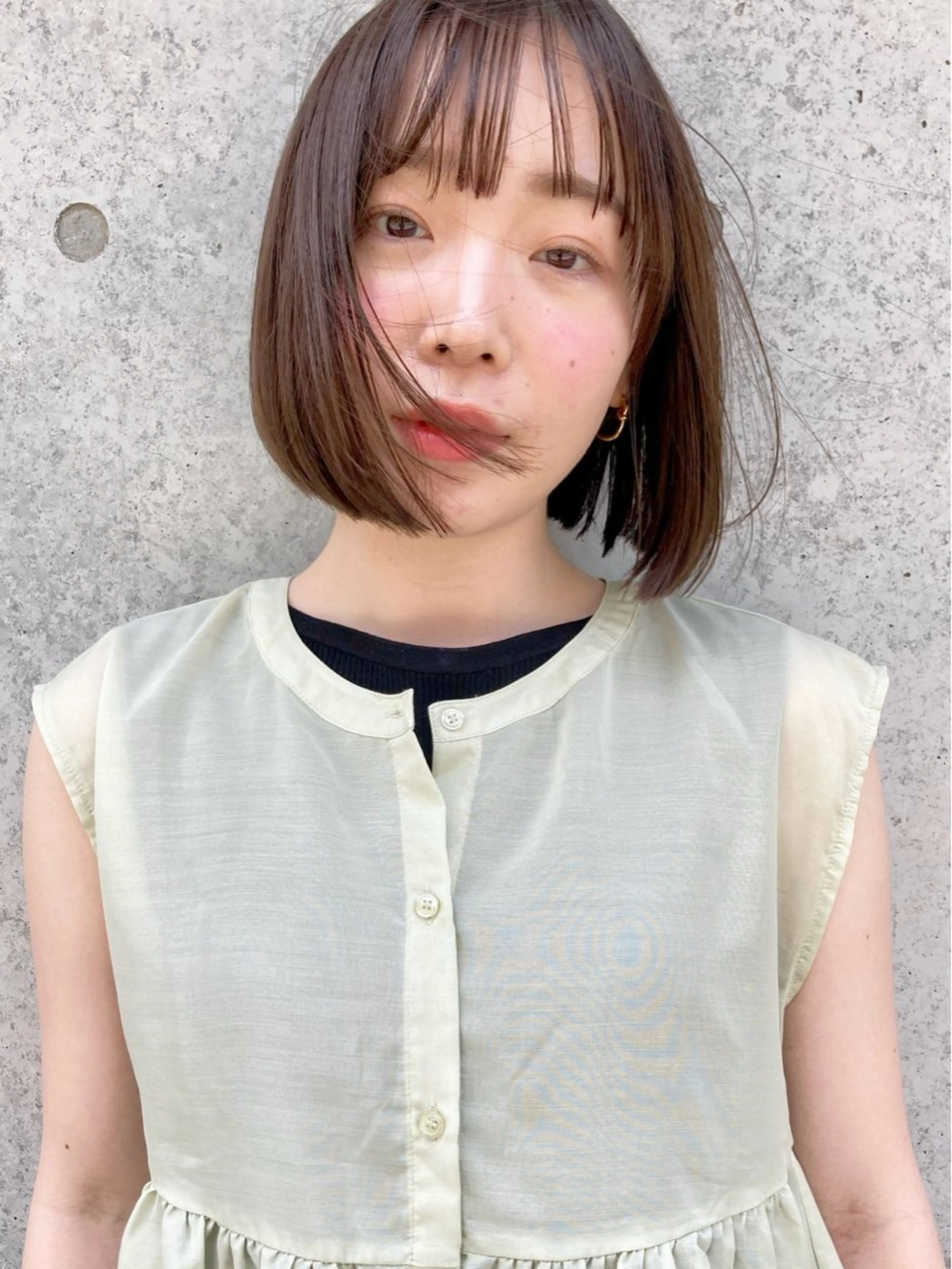 ミディアム ボブ カット ヘアカラー MUUK share salon所属・飯嶋 彩奈のヘアスタイル