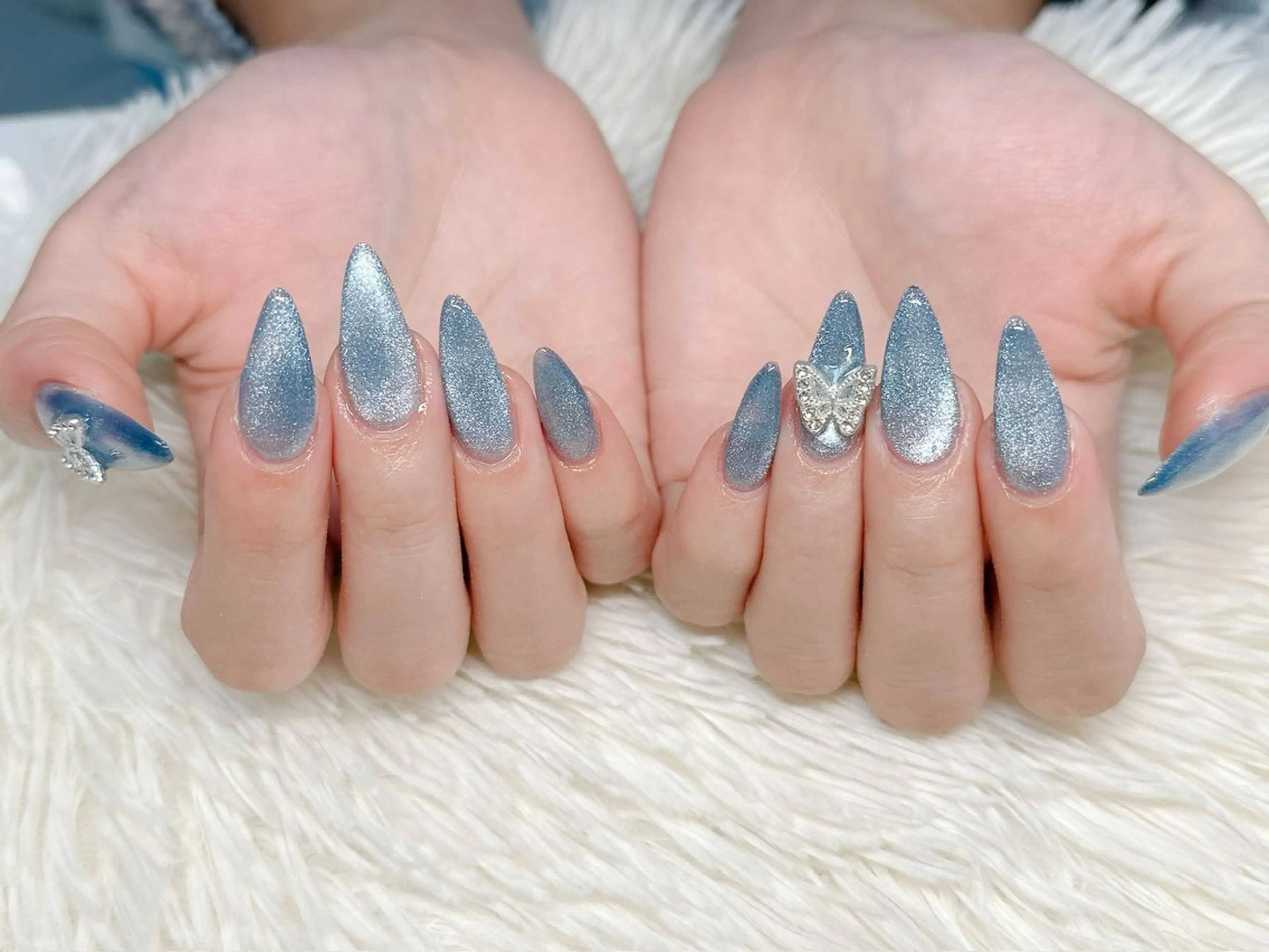 【ネイル人気No1】150色からマグネットネイルの写真