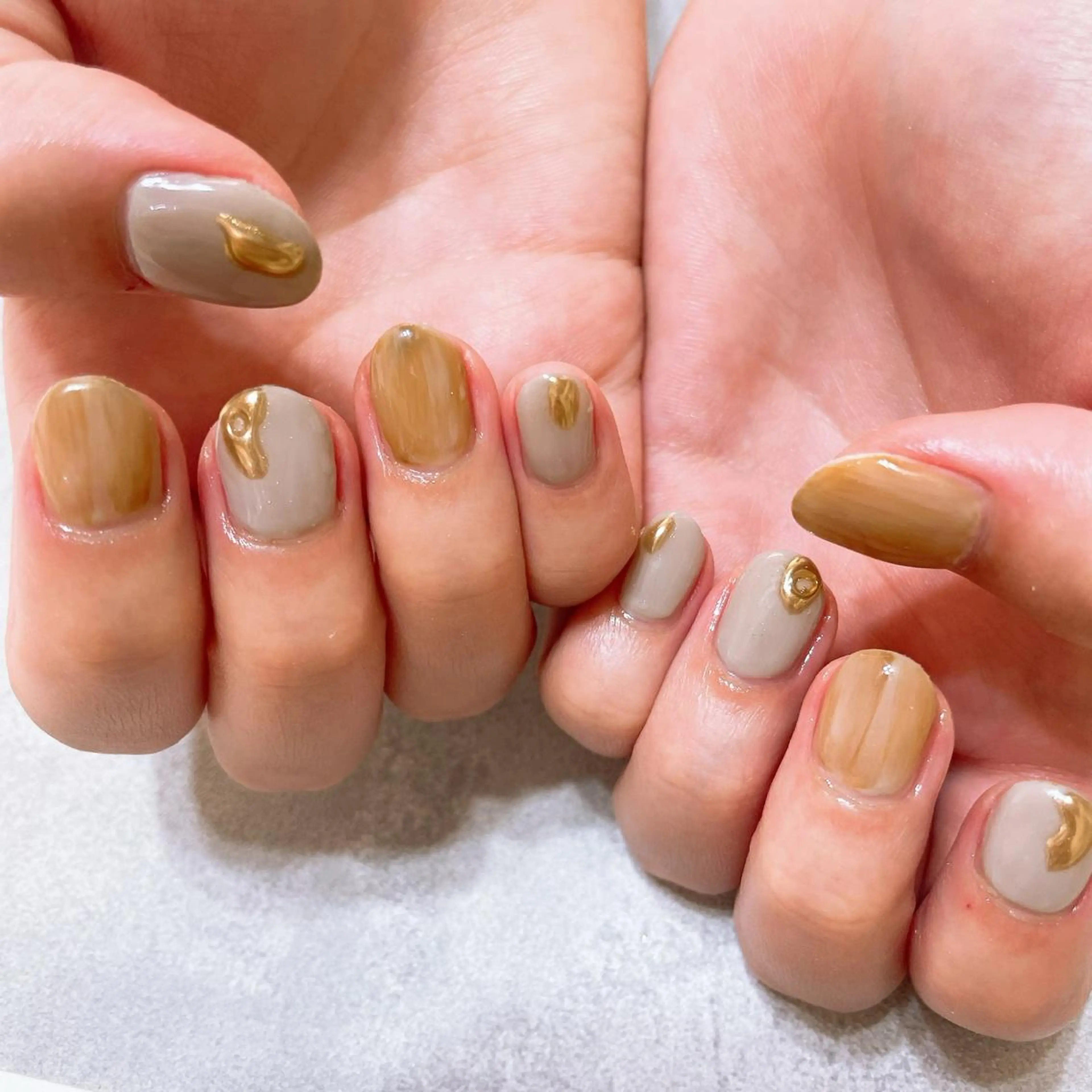 ネイル ニュアンス🌿‬ Aivy./アイビーのネイルデザイン