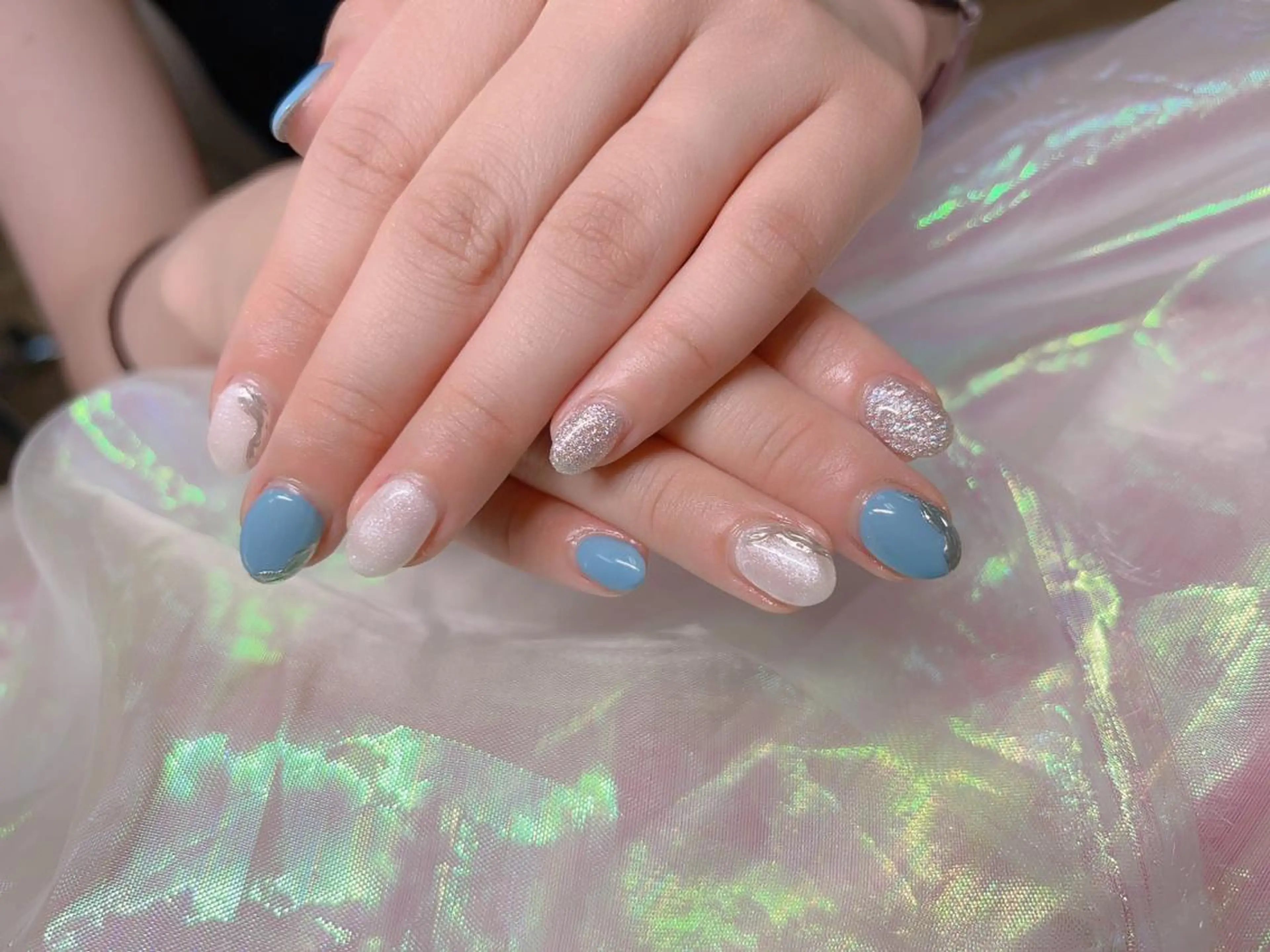 ネイル チークネイル マグネットネイル ミラーネイル ニュアンスネイル シンプルネイル インフィニティ ネイルサロンのネイルデザイン