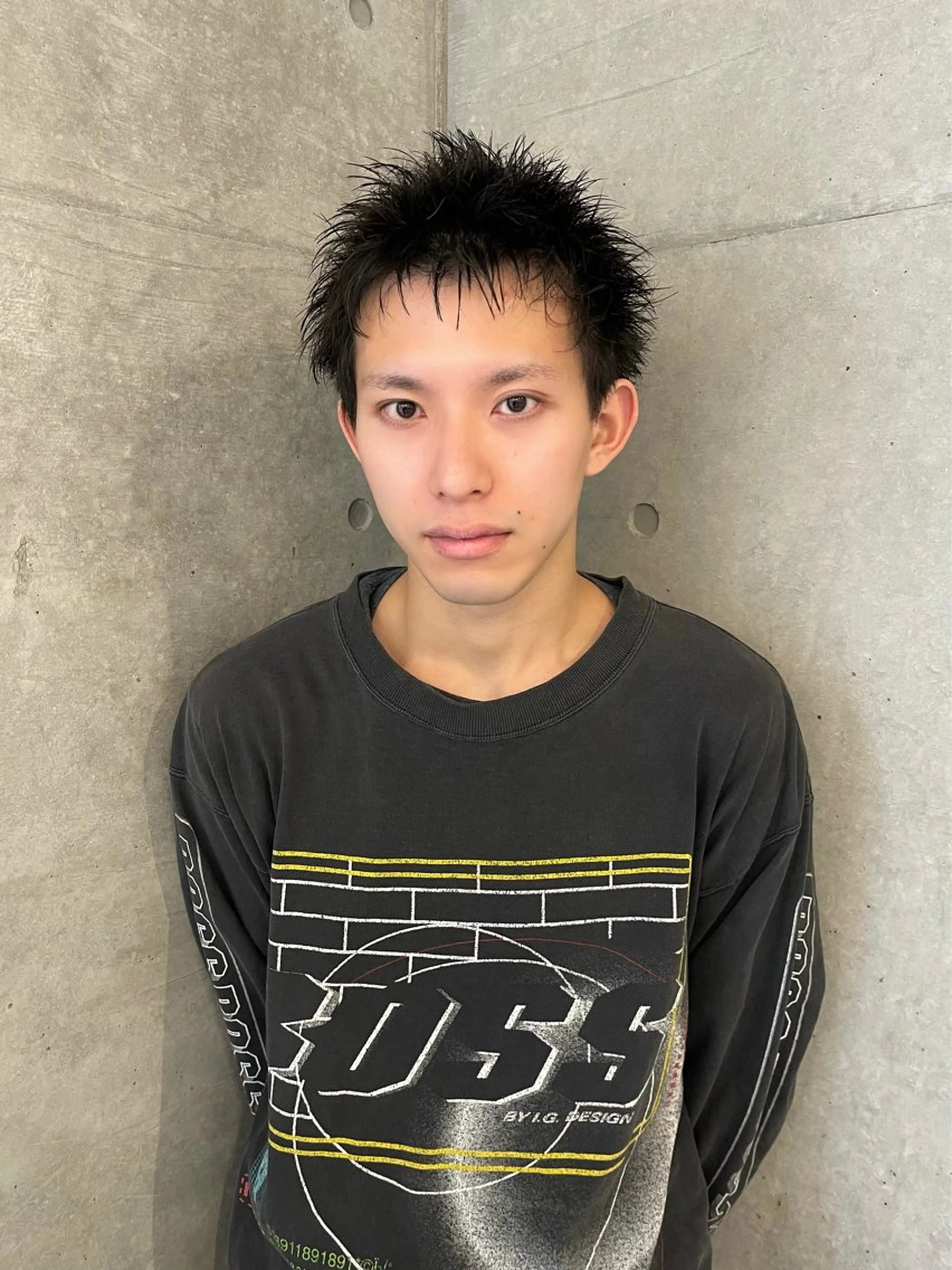 ショート メンズ メンズショート スパイキーショート ショートヘア カット デザインカラーとハイ トーン/HIROKIのヘアスタイル