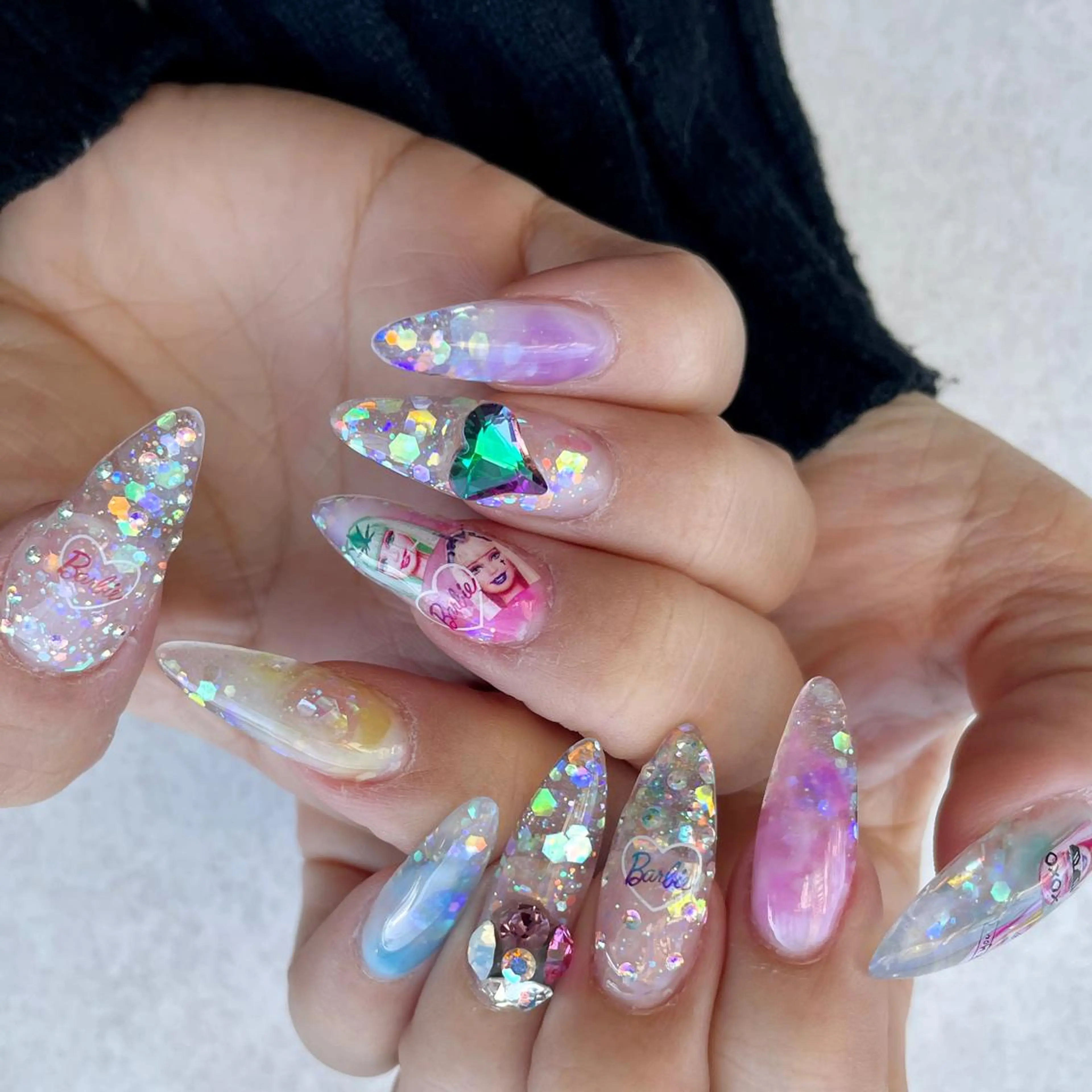 ネイル nail Eclat所属・志賀野 美喜のネイルデザイン