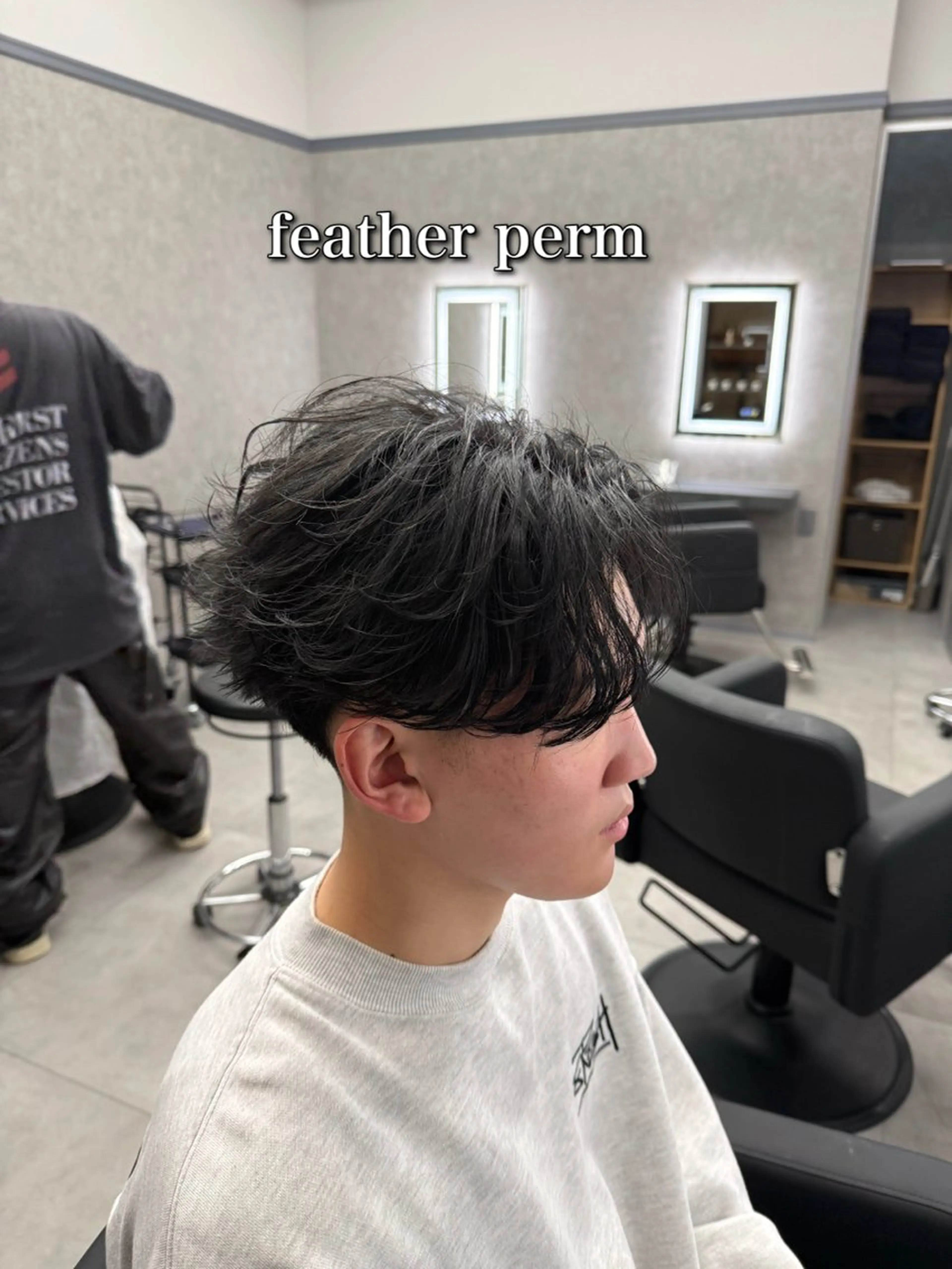 ショート カラー パーマ メンズ フェザーパーマ メンズパーマ ショートヘア カット パーマ メンズ特化 👑YUTAのヘアスタイル