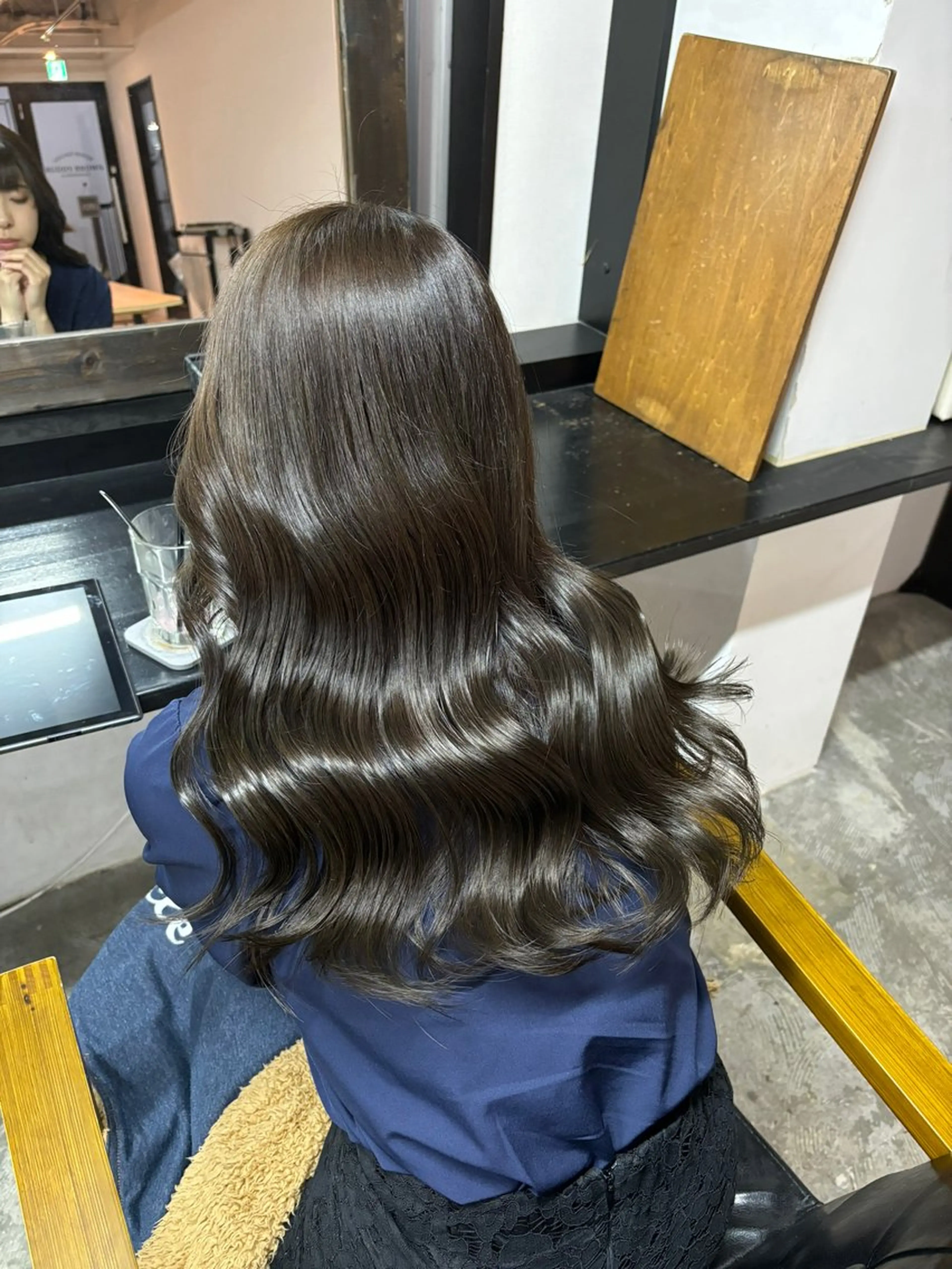 ロング カラー ヘアアレンジ 切りっぱなしボブ バレイヤージュ 透明感カラー デザインカラー ダブルカラー 韓国透明感🇰🇷 SAKURAのヘアスタイル