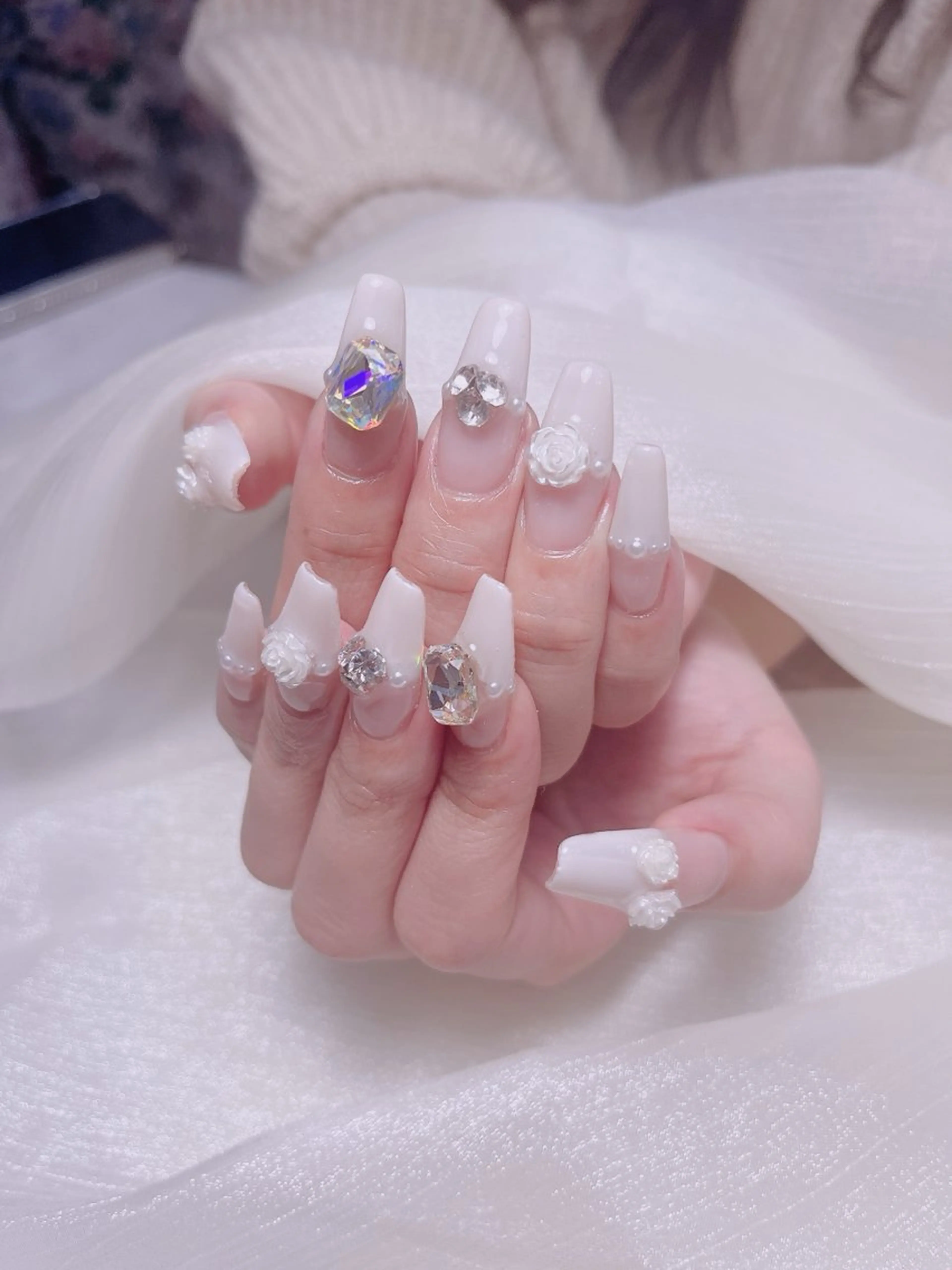 ネイル KARI ネイルサロンのネイルデザイン