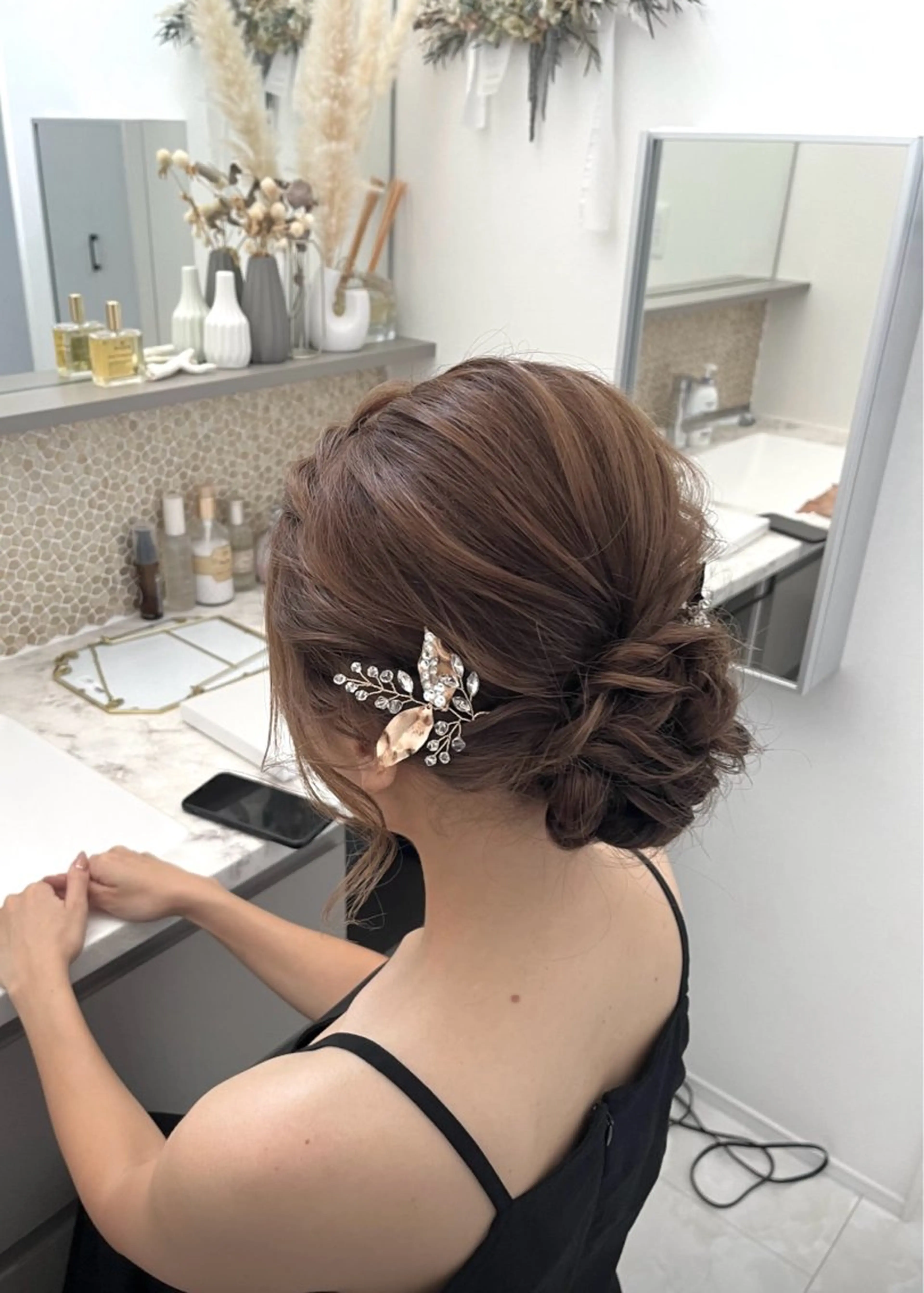 ヘアアレンジ 結婚式・ブライダル 美容室Puo-du所属・. Azumi.のマツエク・マツパデザイン