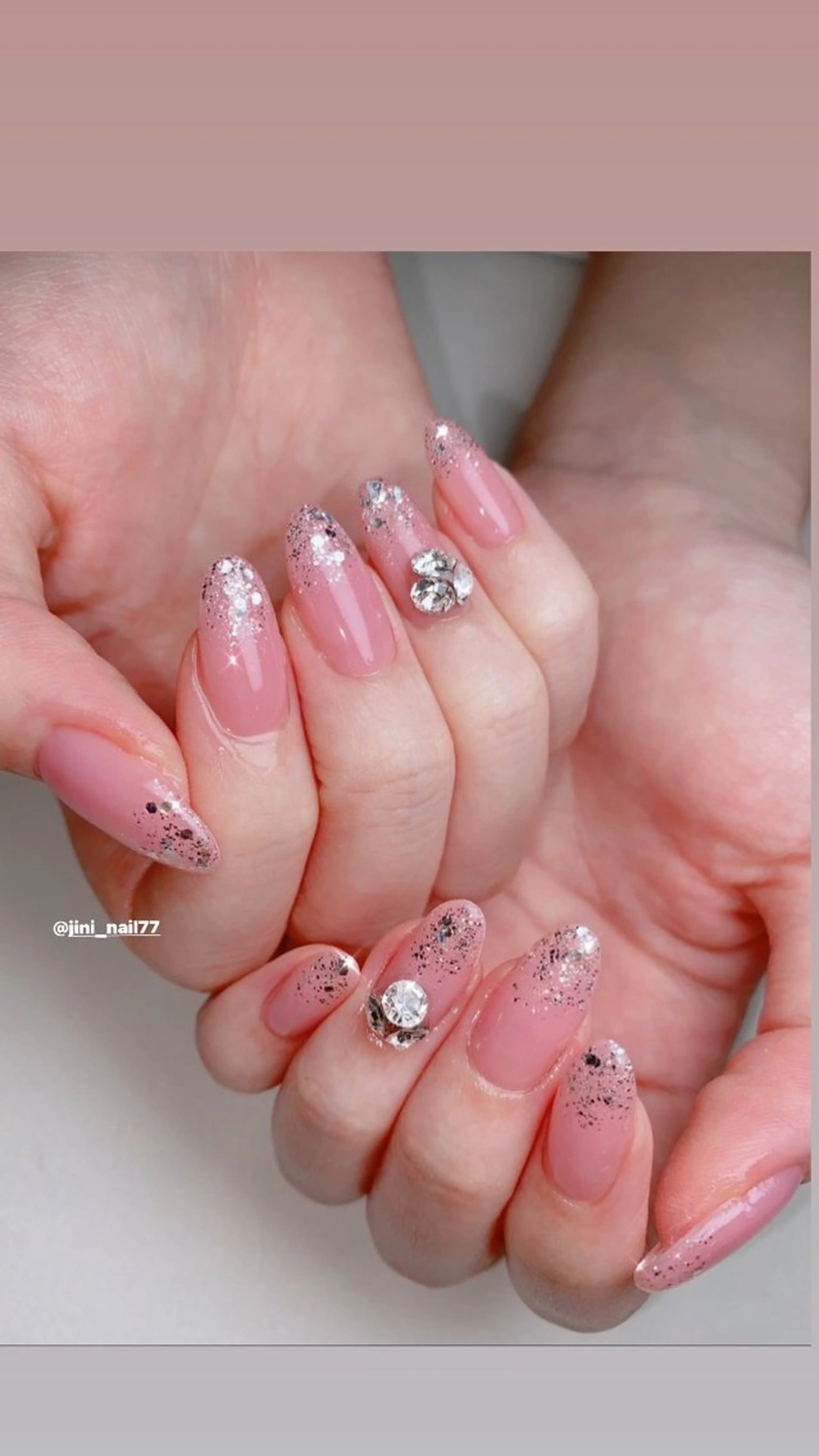 ネイル JINI NAIL所属・ジニ ネイルのネイルデザイン