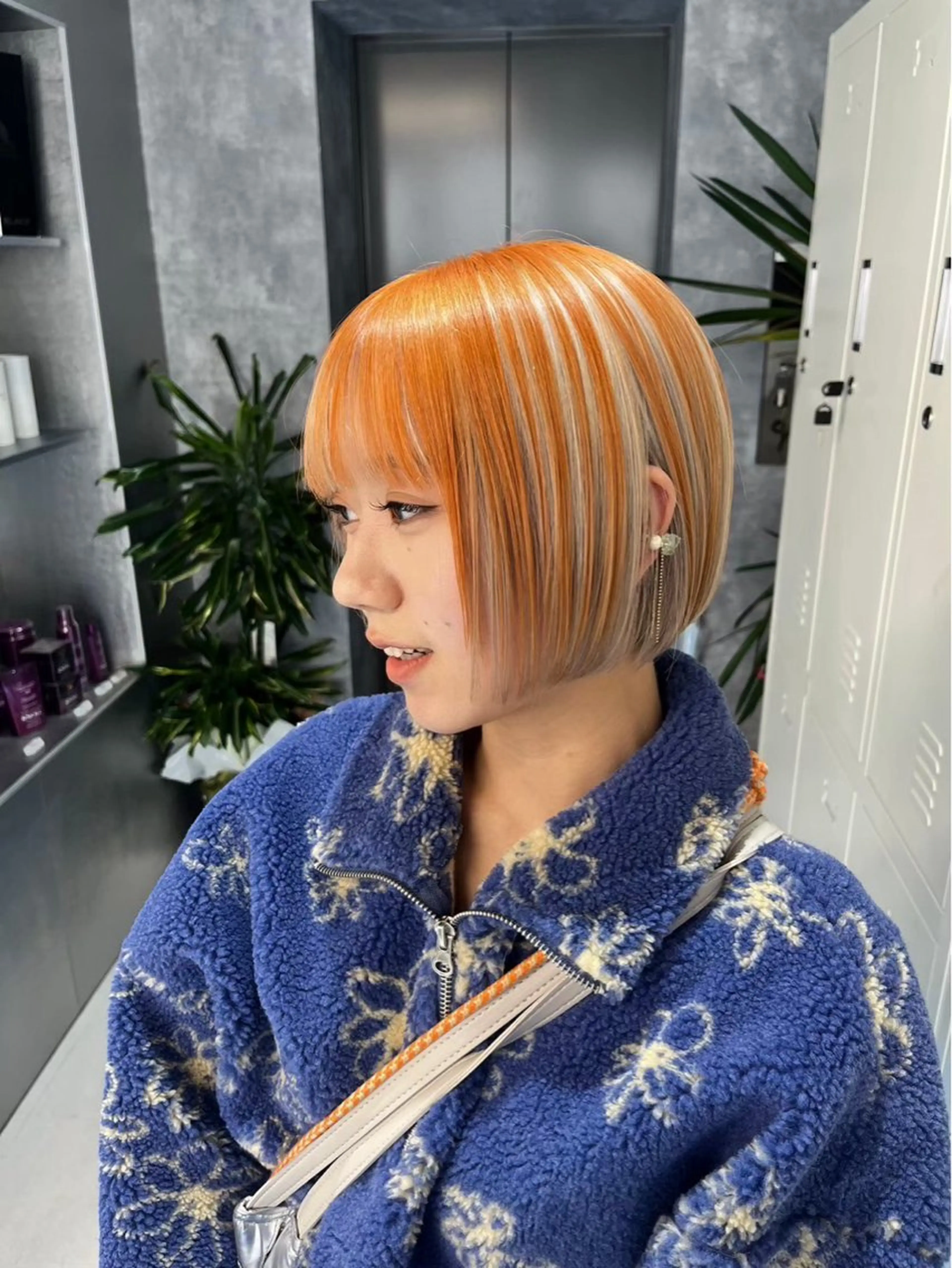 ショート カラー アッシュ バレイヤージュ ミストバング ブリーチ ブロンド ヘアカラー トリートメント 🌥️かずき🌥️ 寒色.デザイン特化のヘアスタイル