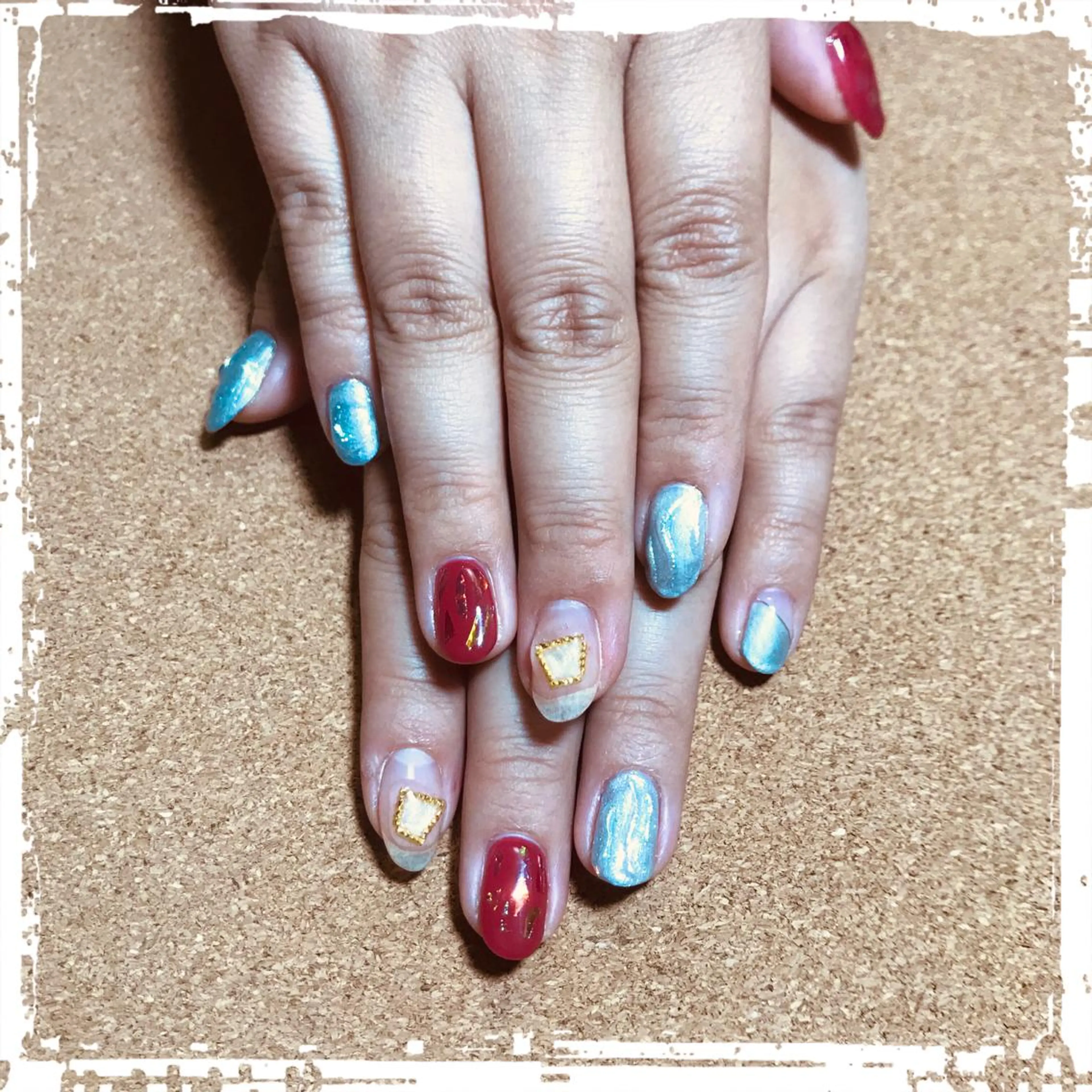 ネイル ECLAT エクラ所属・寺山 千鶴のネイルデザイン