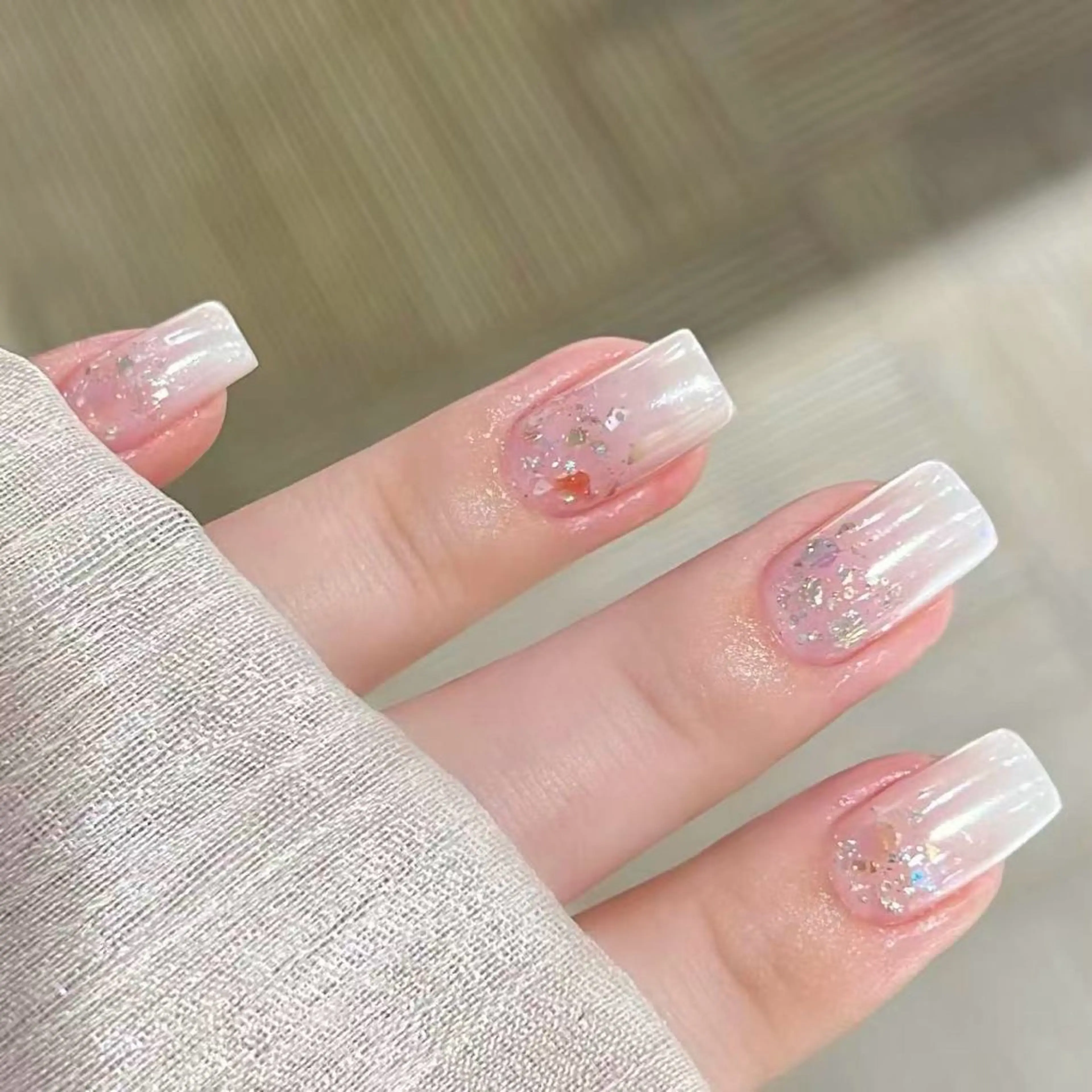 HAND【NO.2キラキラベイビーブーマー】の写真