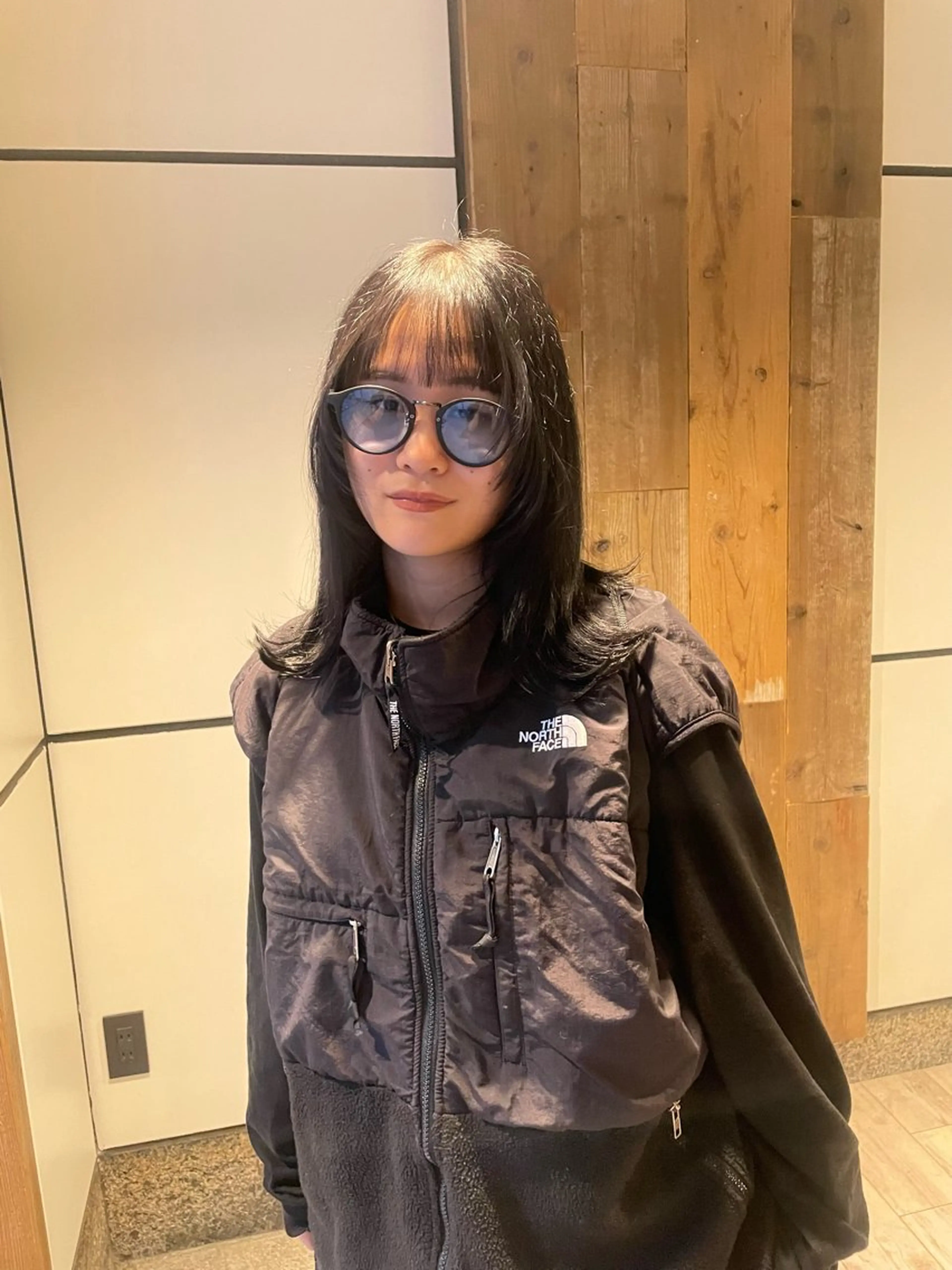 セミロング カラー レイヤーカット カット ヘアカラー 渋谷 留菜のヘアスタイル