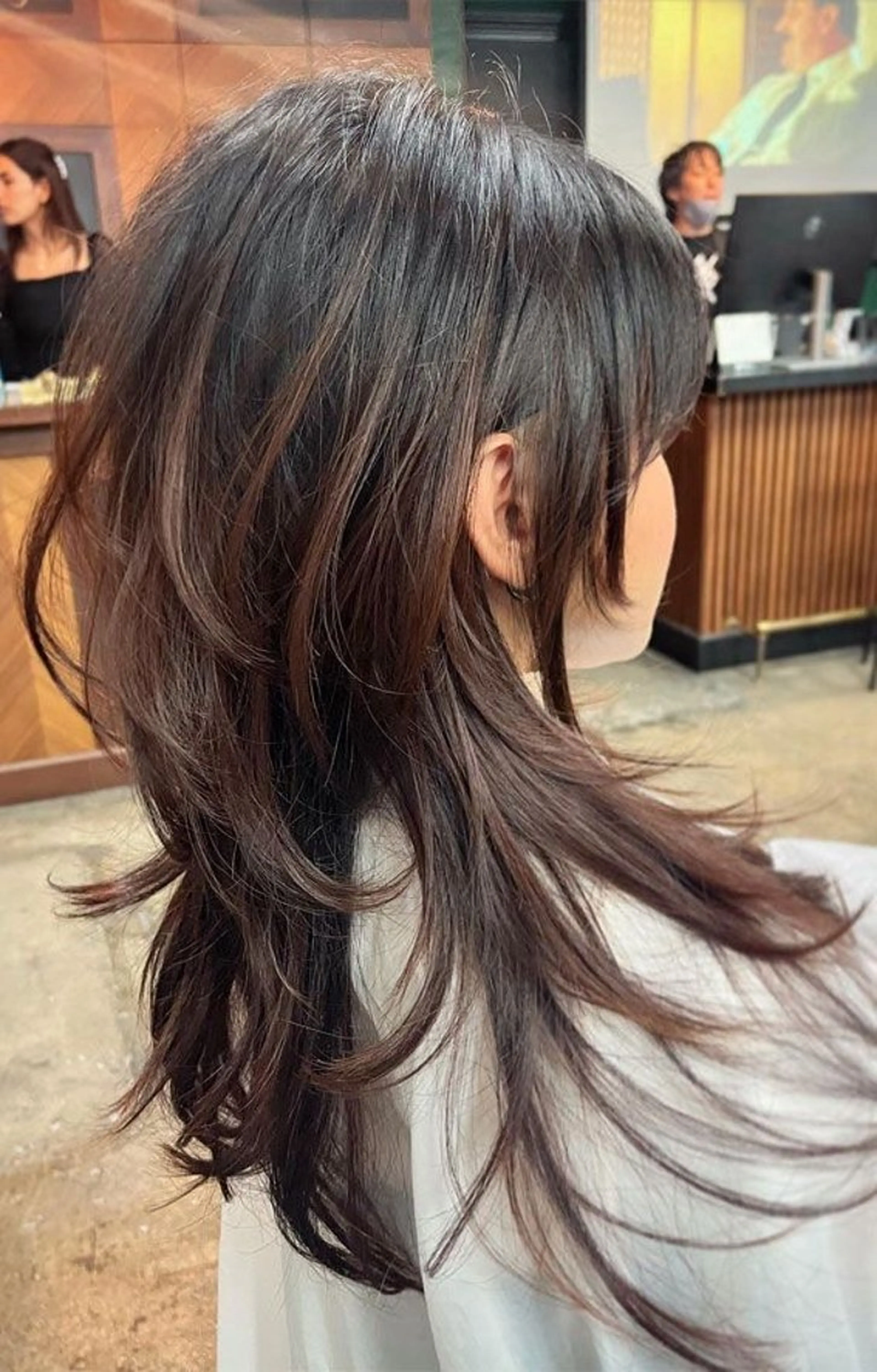 ロング カットモデル/韓国 レイヤー/SEIRAのヘアスタイル