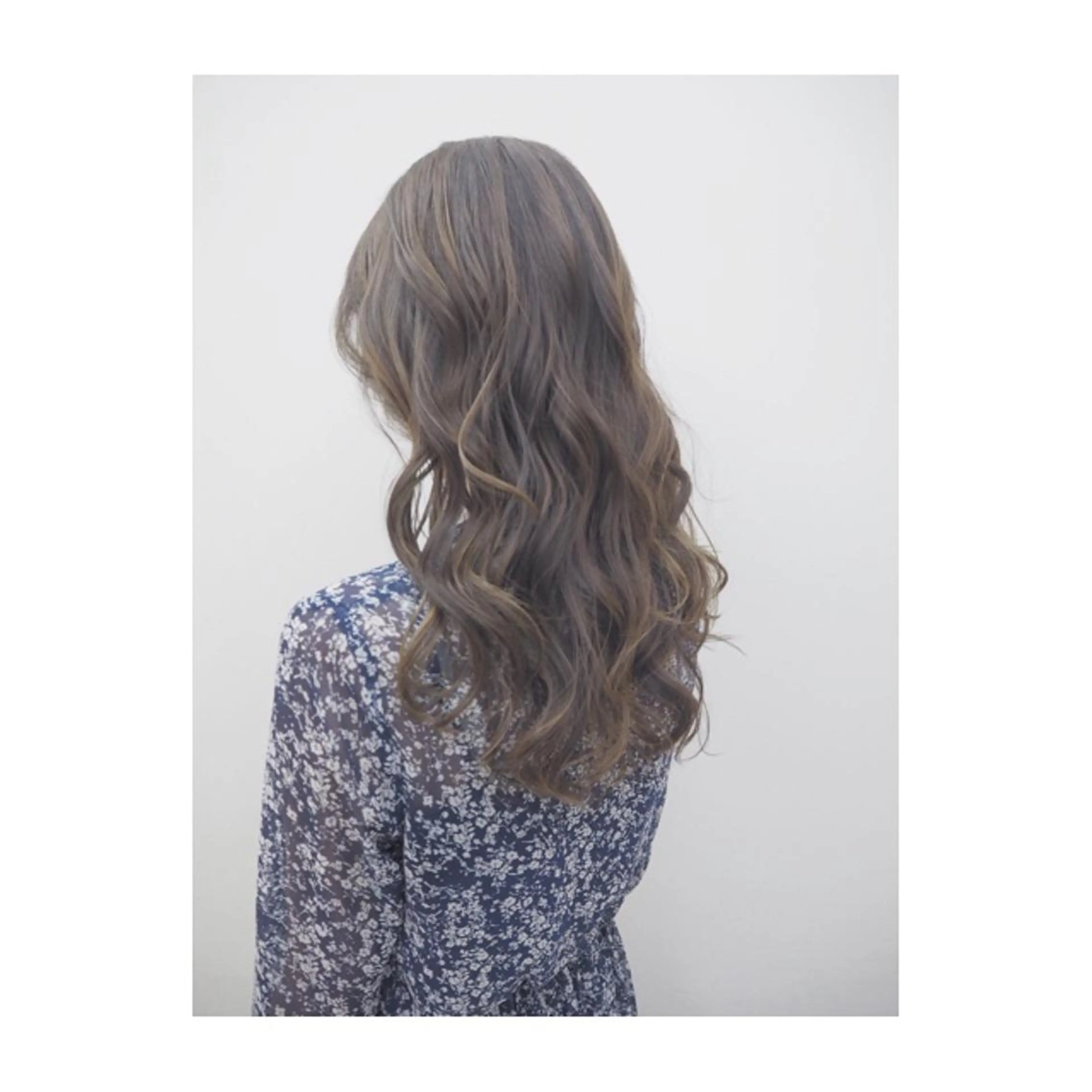 ロング カラー 永岡 鉄平のヘアスタイル