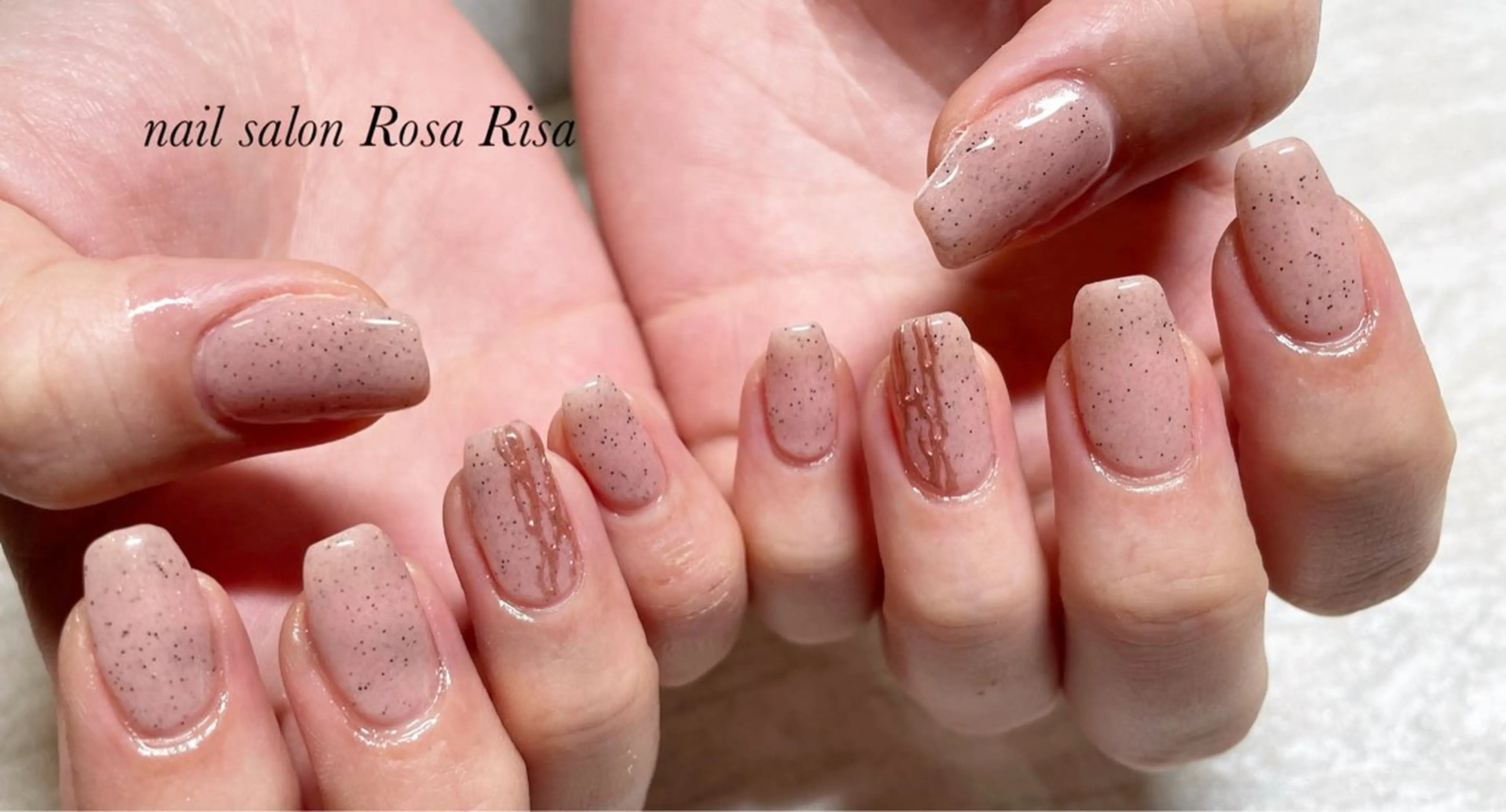 ネイル ピンク ハンドネイル ネイルスタジオ シェイクユアハンズのネイルデザイン