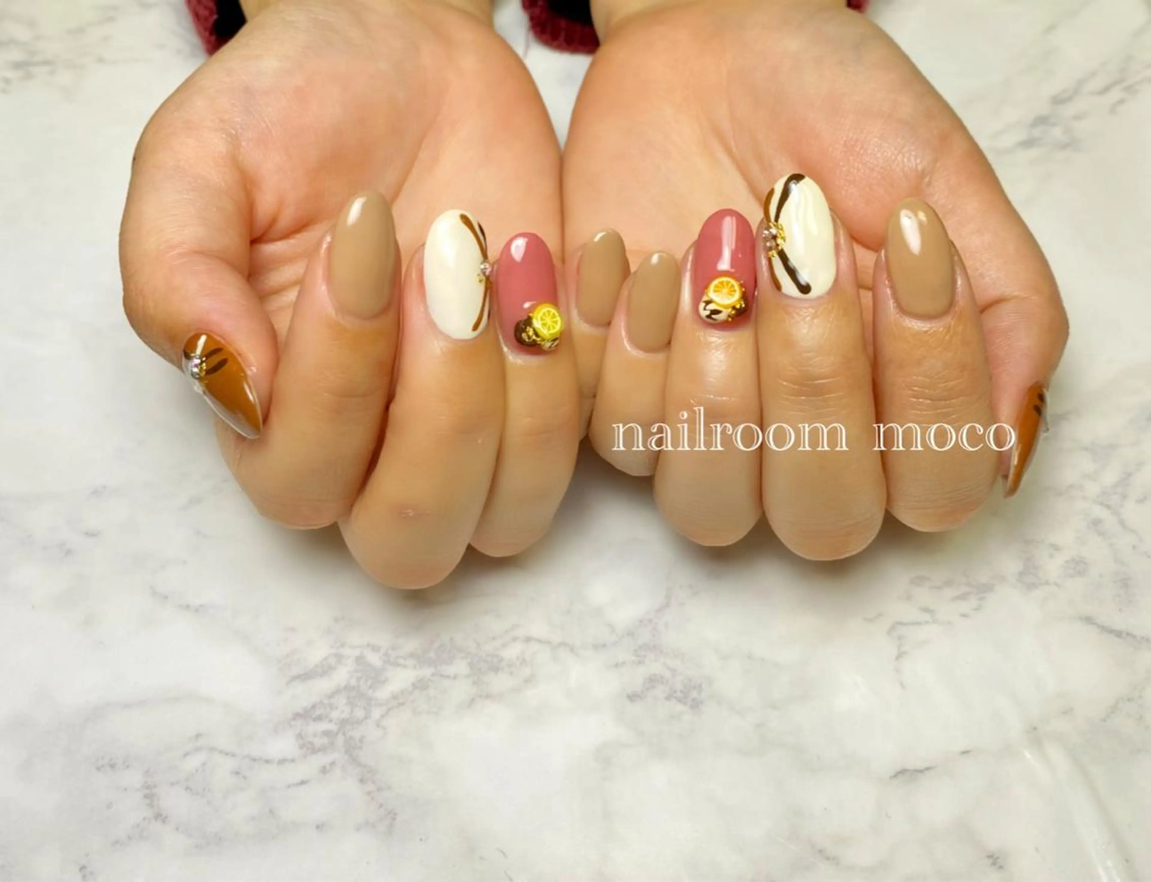 ネイル nailroom mocoのネイルデザイン
