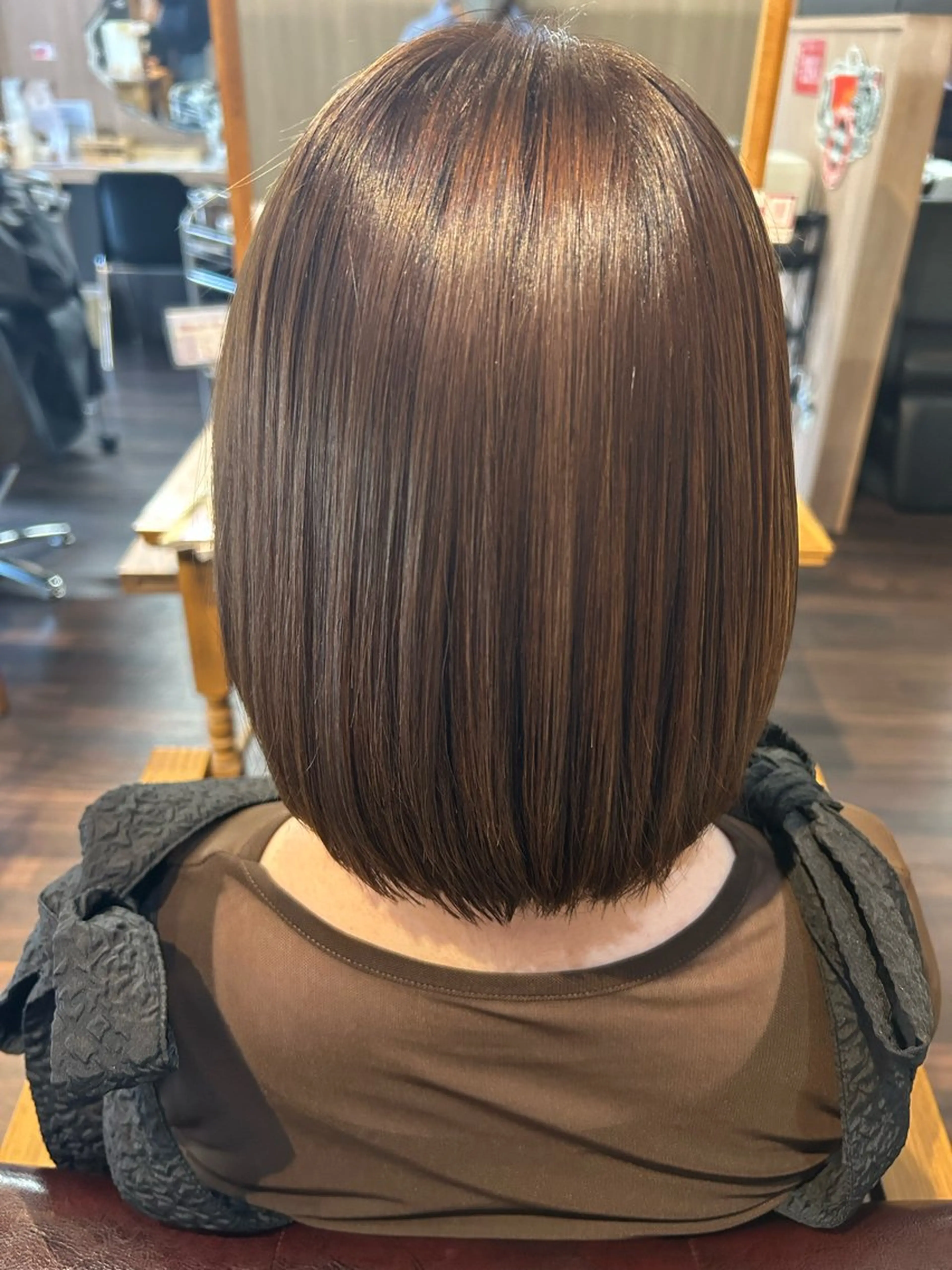 ミディアム カラー ベージュカラー ヘーゼル ヘアカラー 💎ヘアーサロン NIKA💎YURIのヘアスタイル