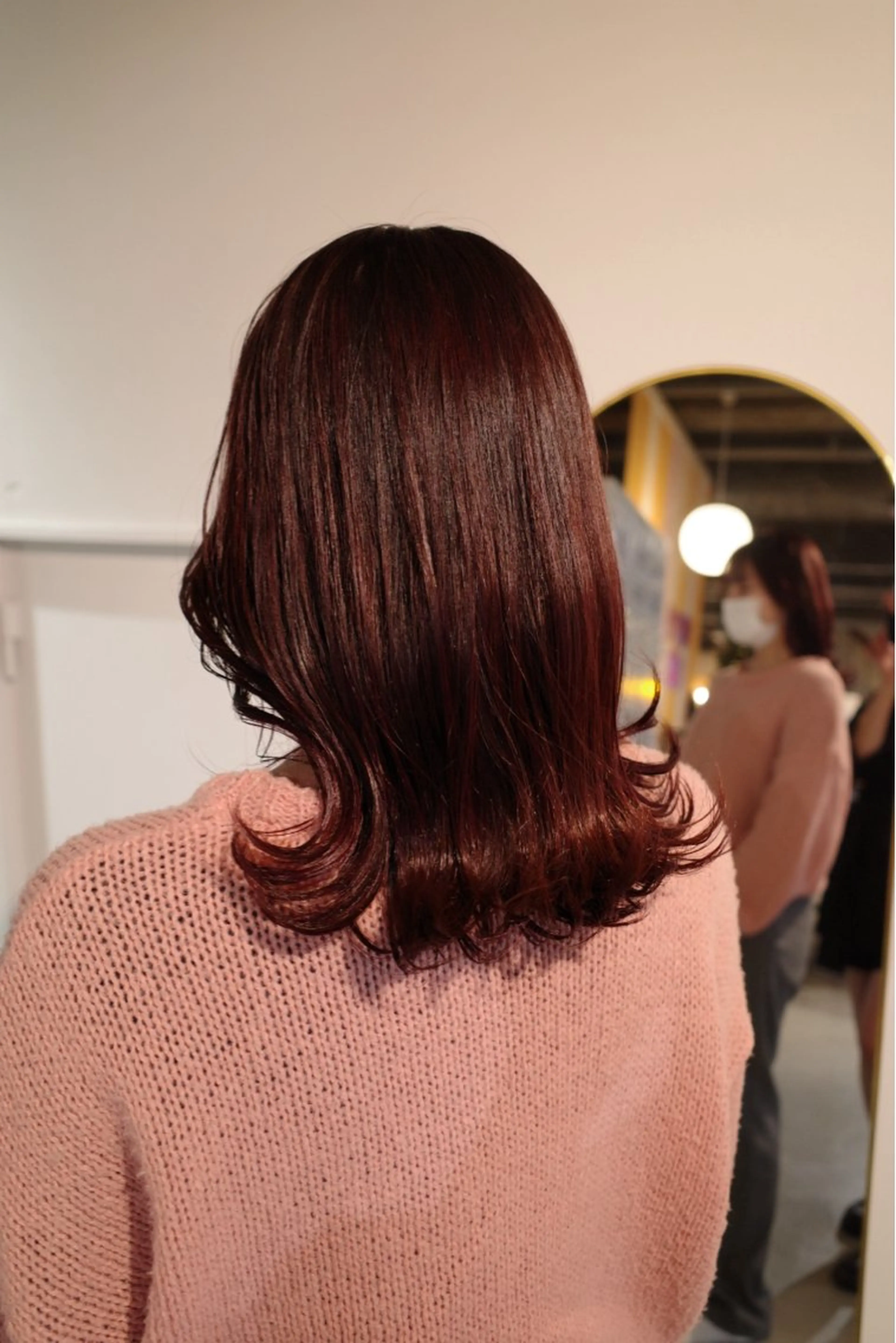 セミロング カラー レッドカラー 安藤 結花のヘアスタイル