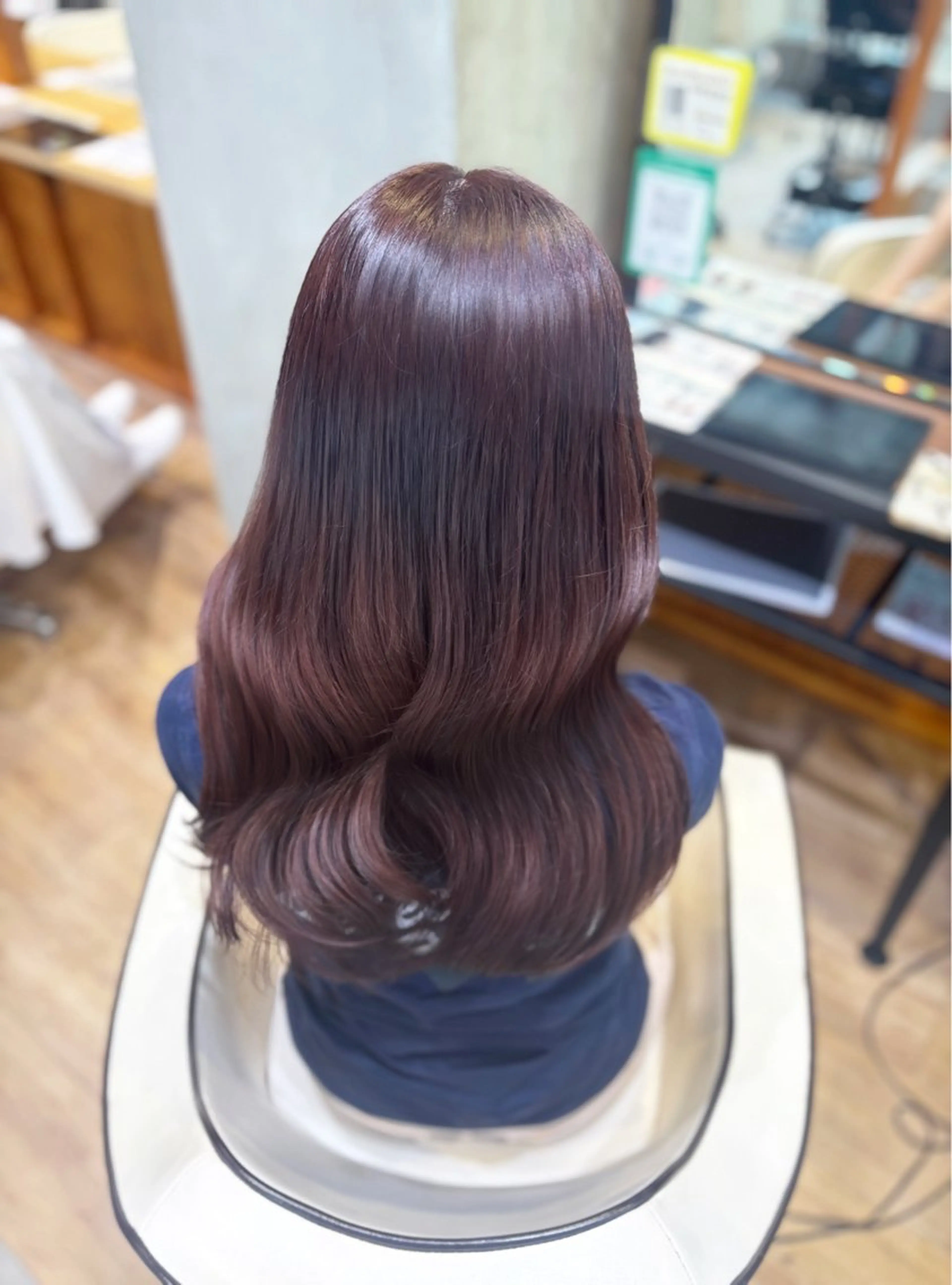 セミロング ヘアカラー トリートメント 女性専用サロン iiro所属・【レイヤー/似合わせ 】Hina🎀のヘアスタイル