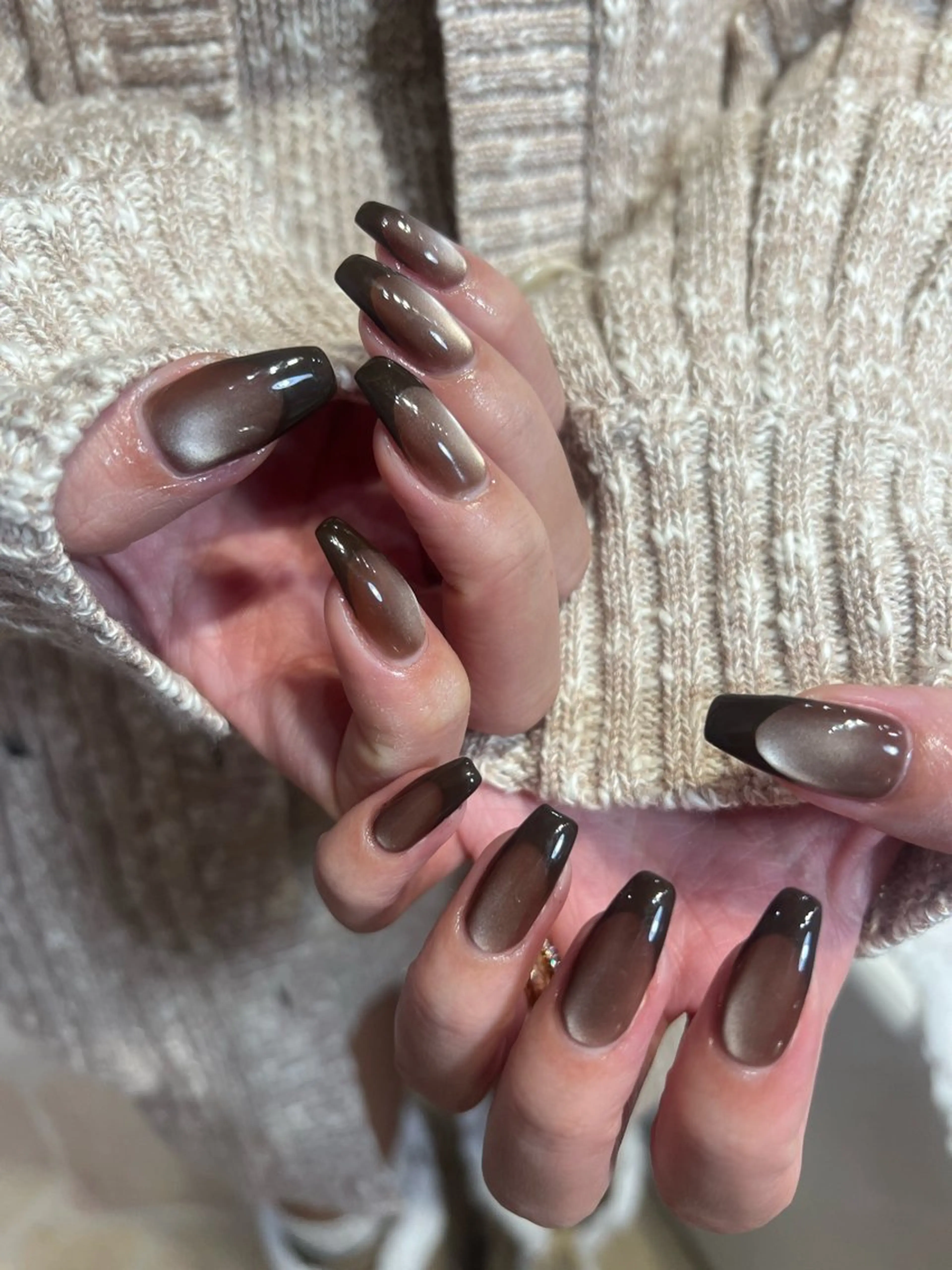 ネイル フレンチネイル マグネットネイル ハンドネイル Luann nail所属・Luann nail Sakiのネイルデザイン