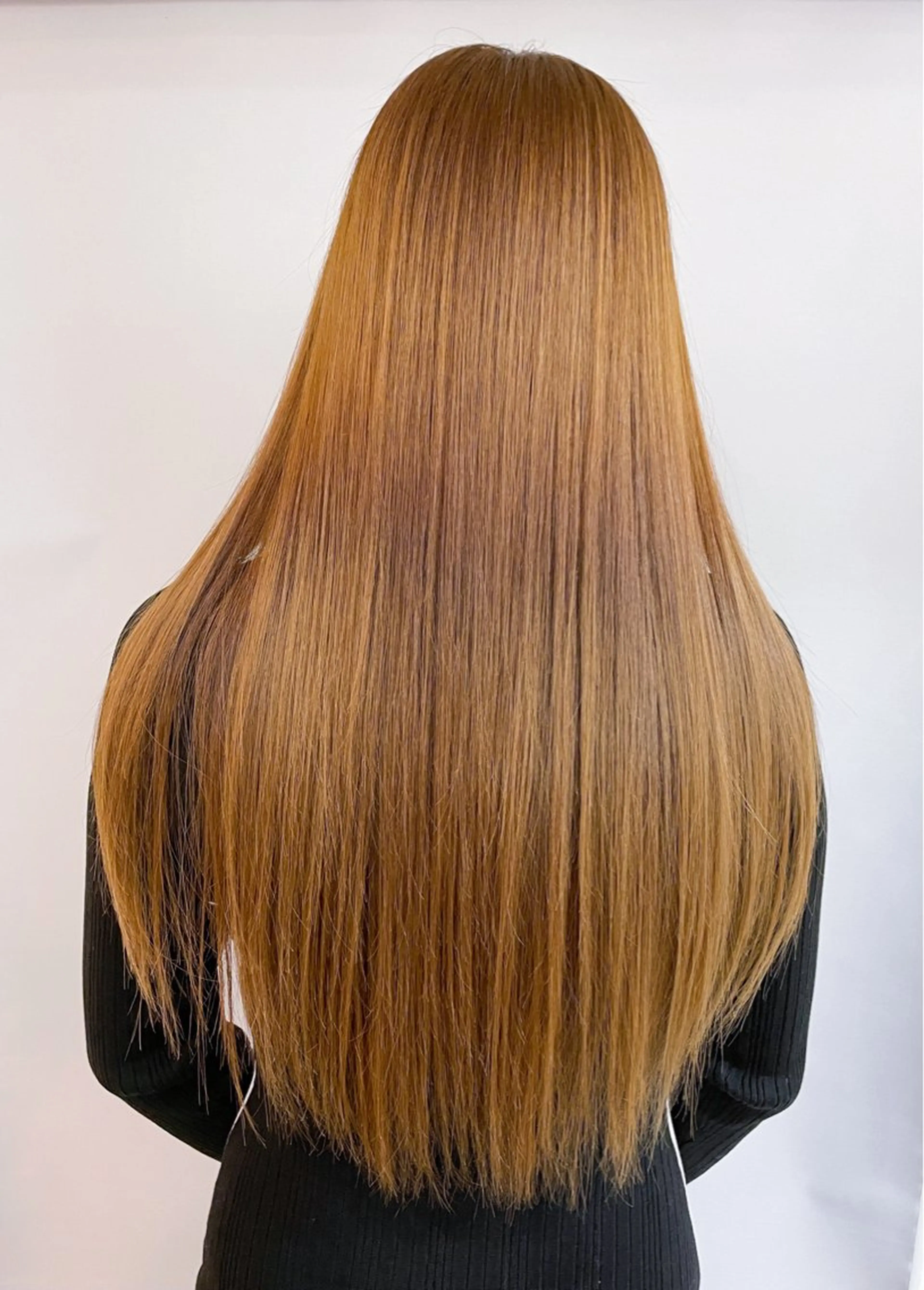ロング Kva所属・ウルフ/ハイトーン /髪質改善/AIRIのヘアスタイル