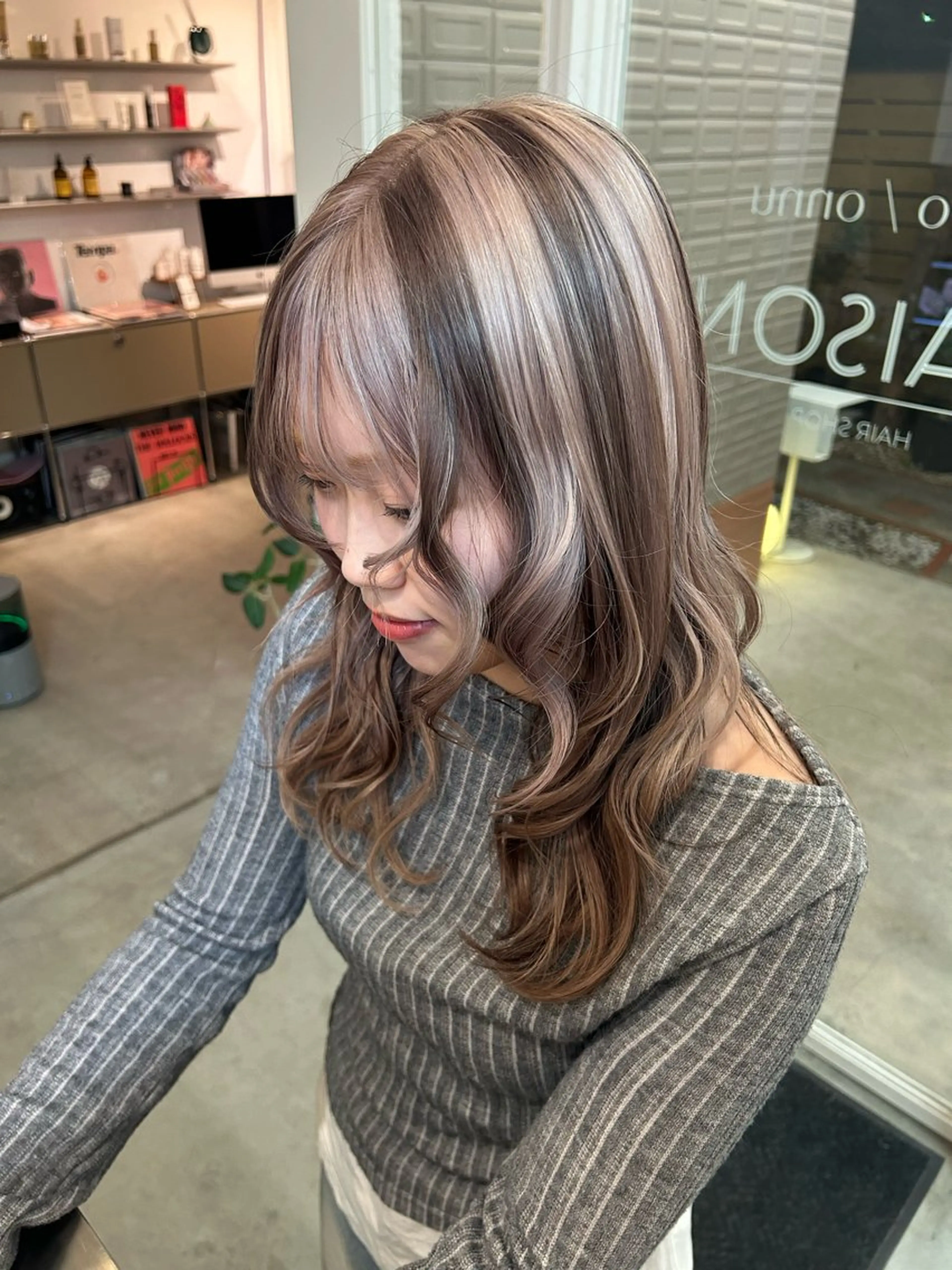 ロング カラー Ravo所属・キラ/ハイトーン/ 福岡美容室のヘアスタイル