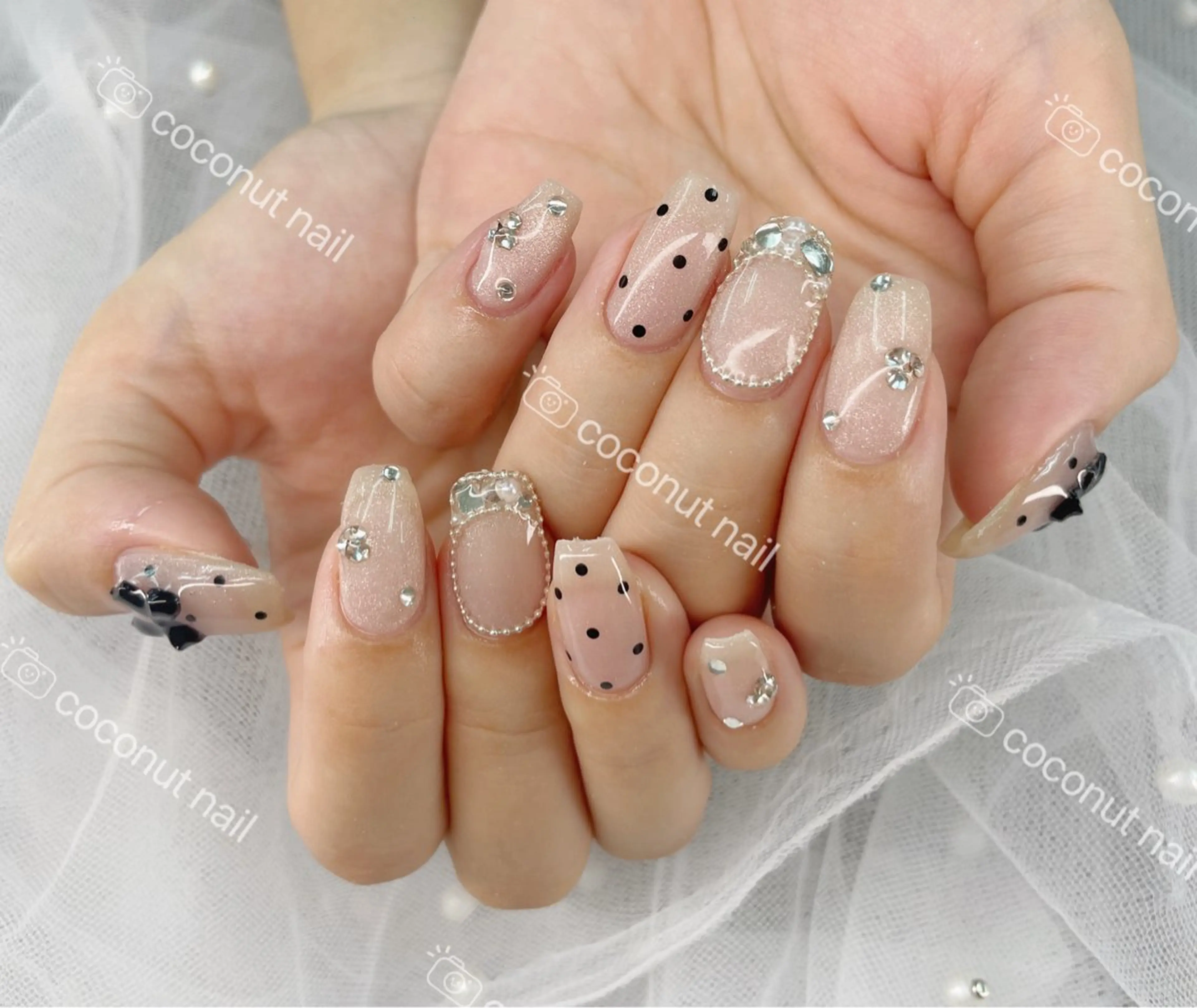 ネイル ハンドネイル 神田 ココナッツのネイルデザイン