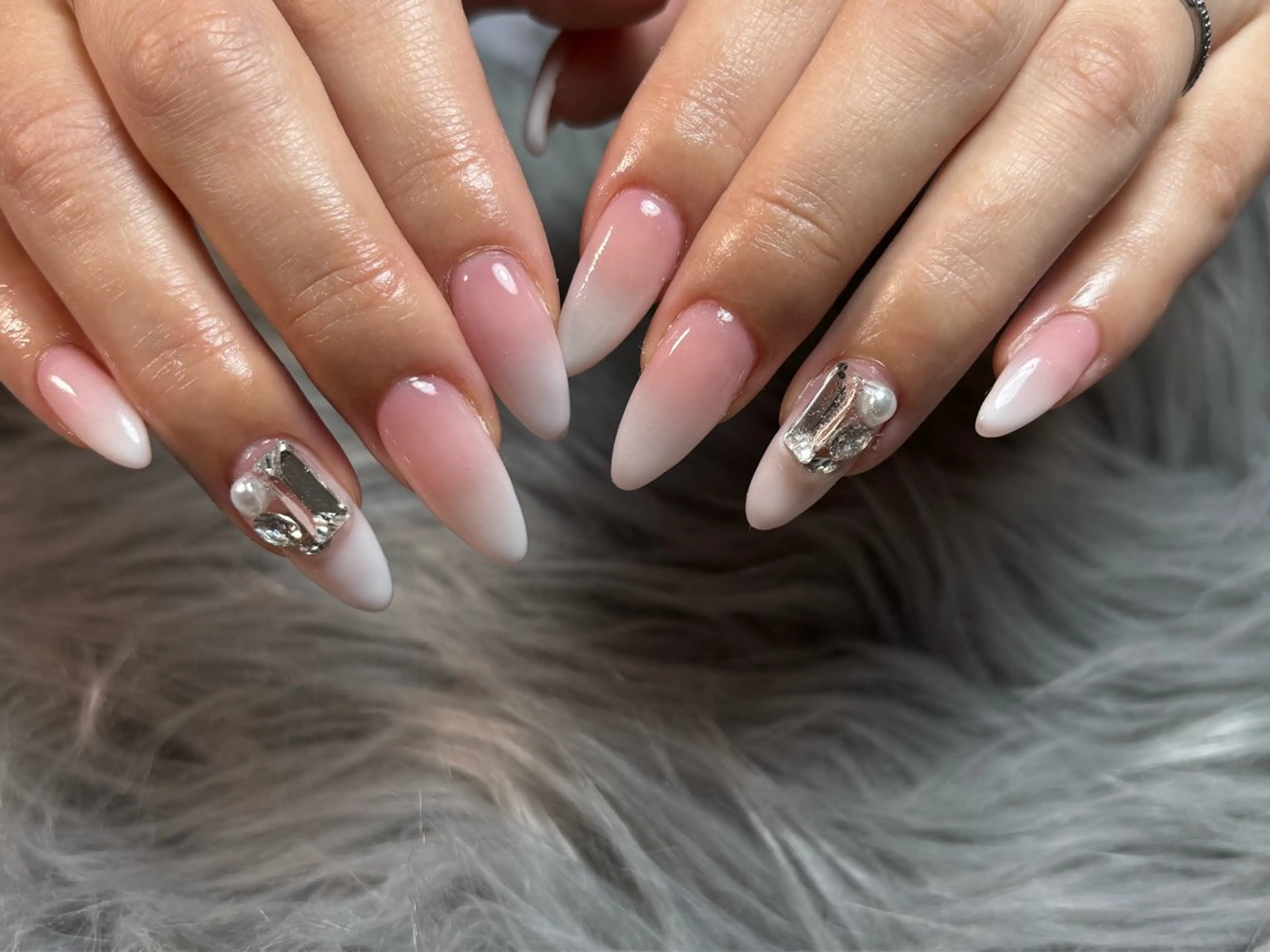 ネイル グラデーション ハンドネイル k nailのネイルデザイン