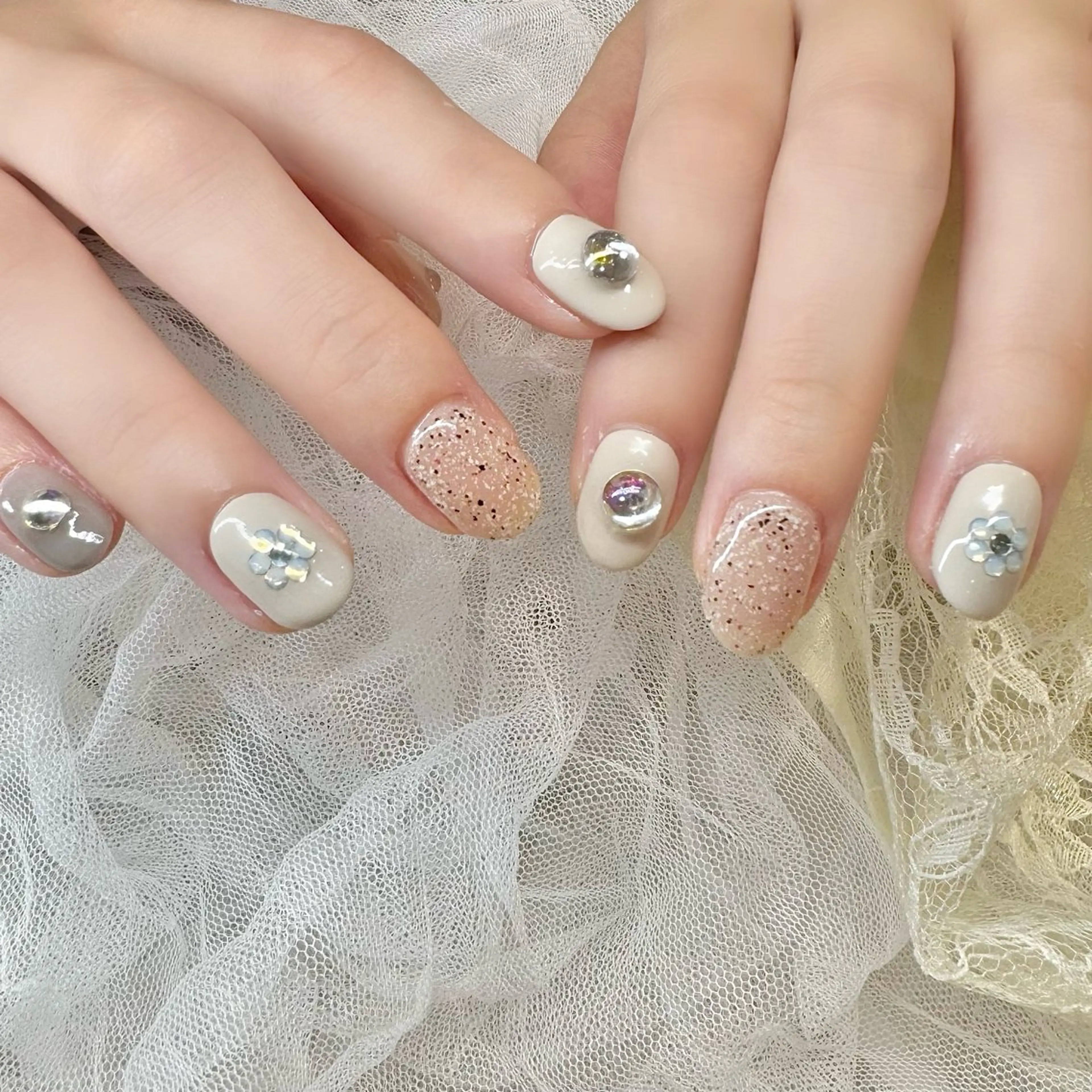 ネイル ハンドネイル 新井 ひなののネイルデザイン