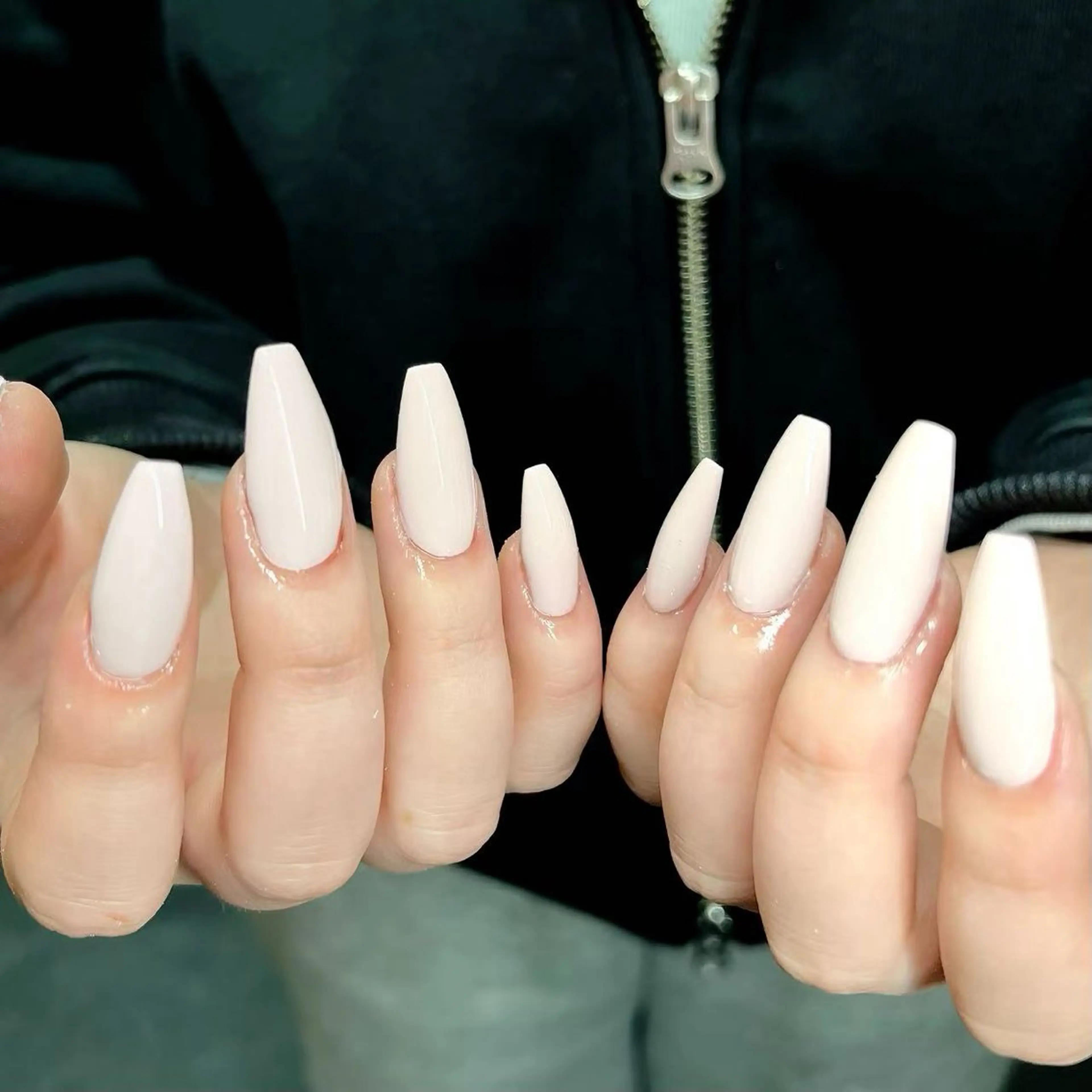 ネイル ハンドネイル 宮澤 朱里のネイルデザイン