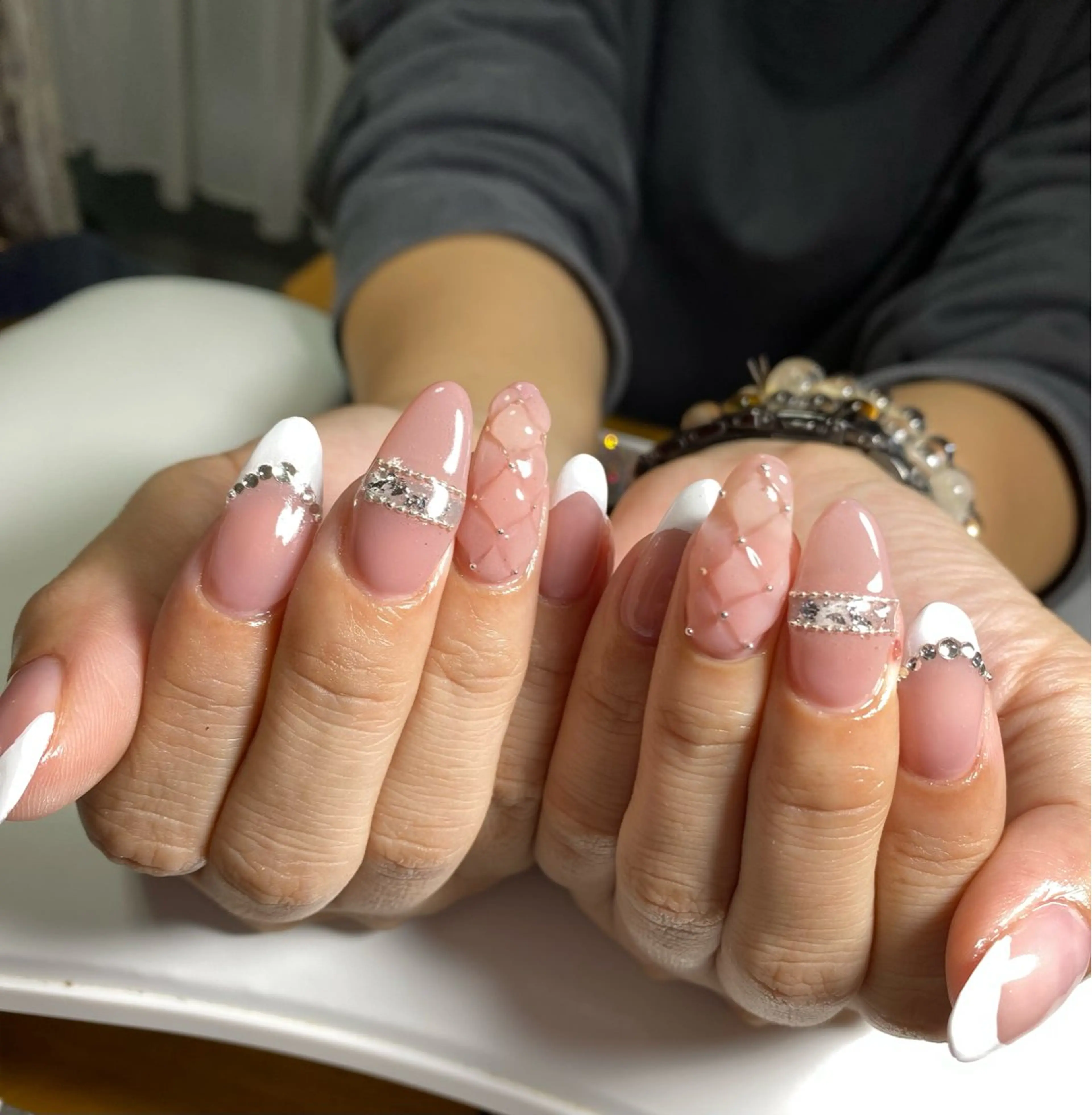 ネイル n o q r m. n a c h iのネイルデザイン