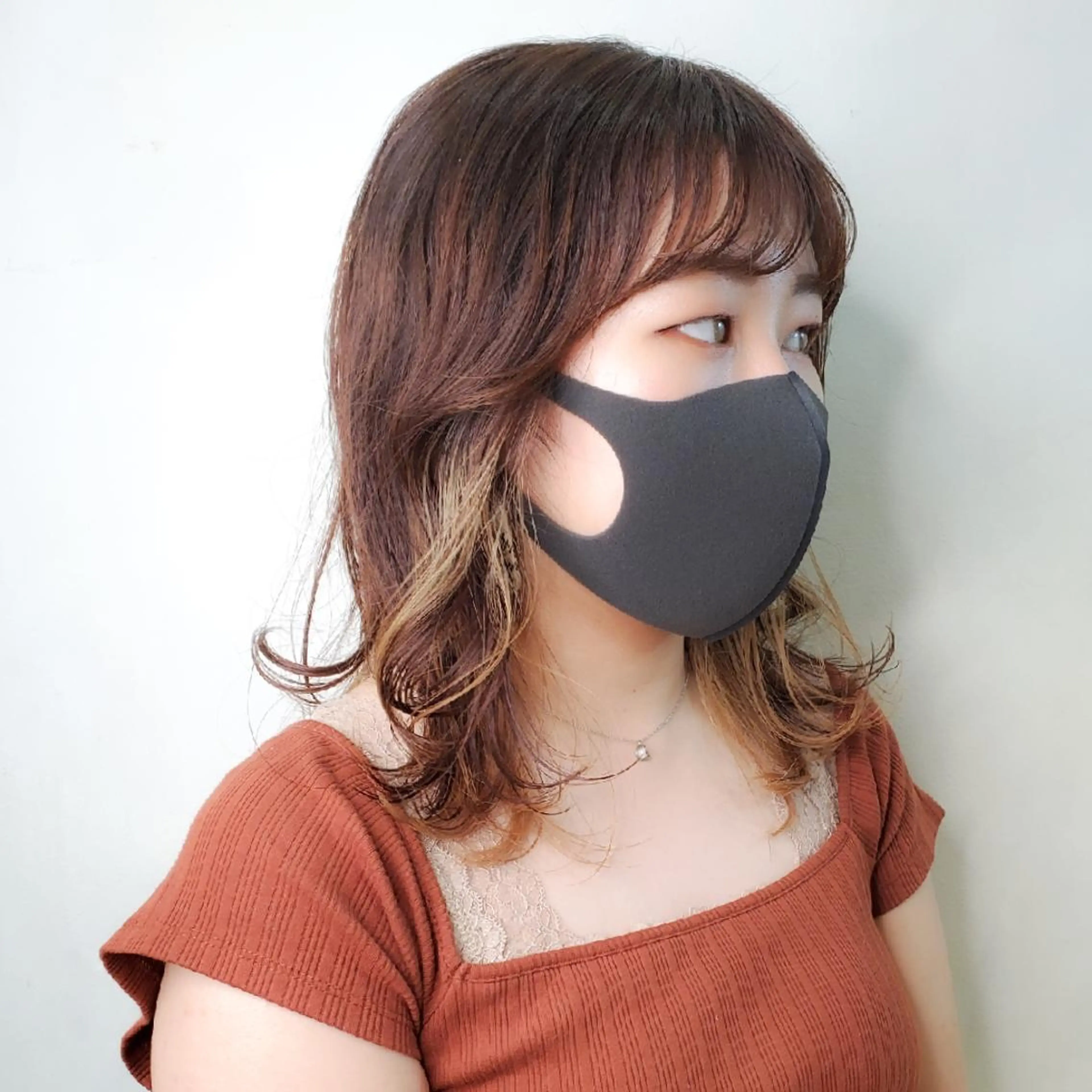 ミディアム 韓国レイヤー　 suzuのヘアスタイル