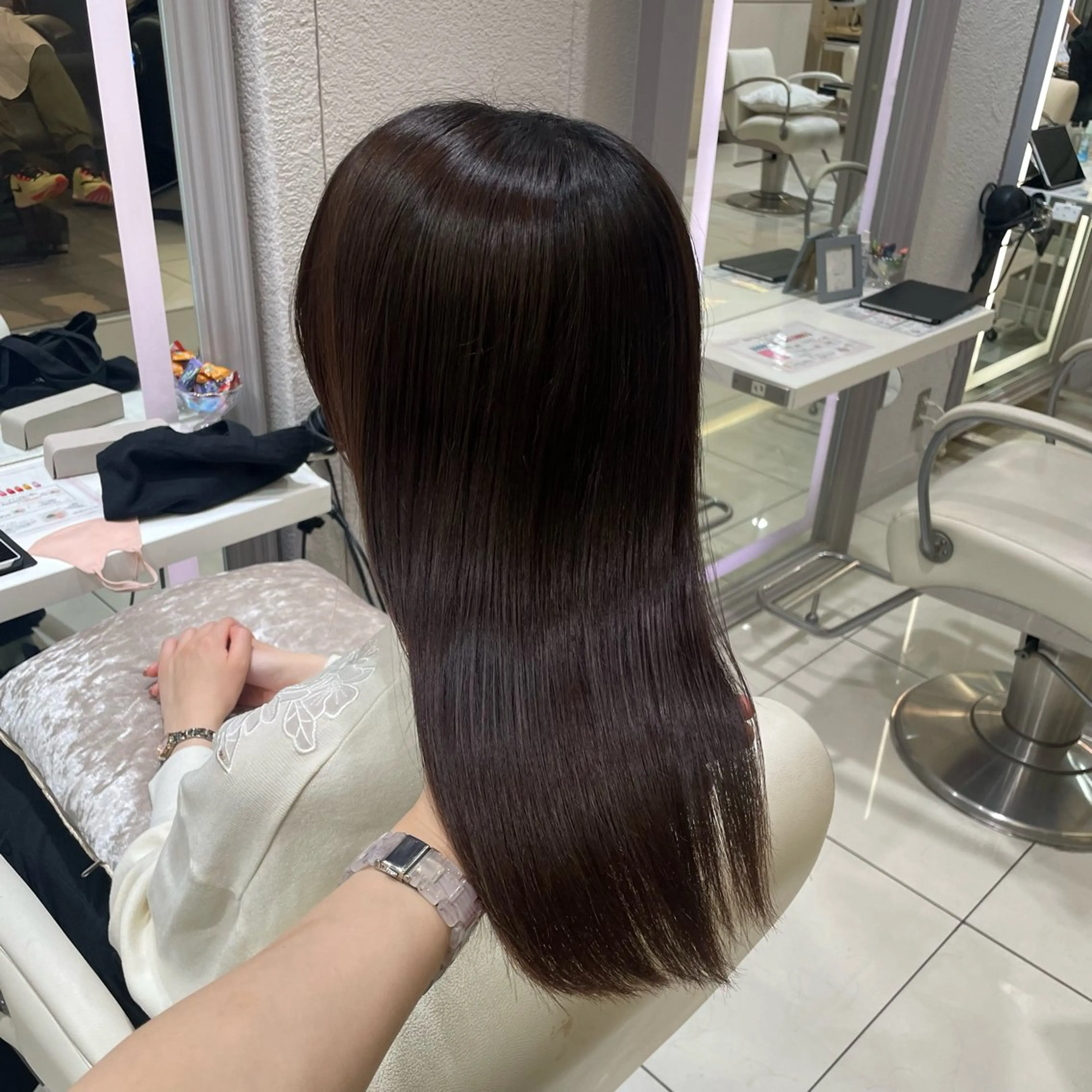 ロング ロング Euphoria 銀座店所属・Euphoria 銀座 みおこのヘアスタイル