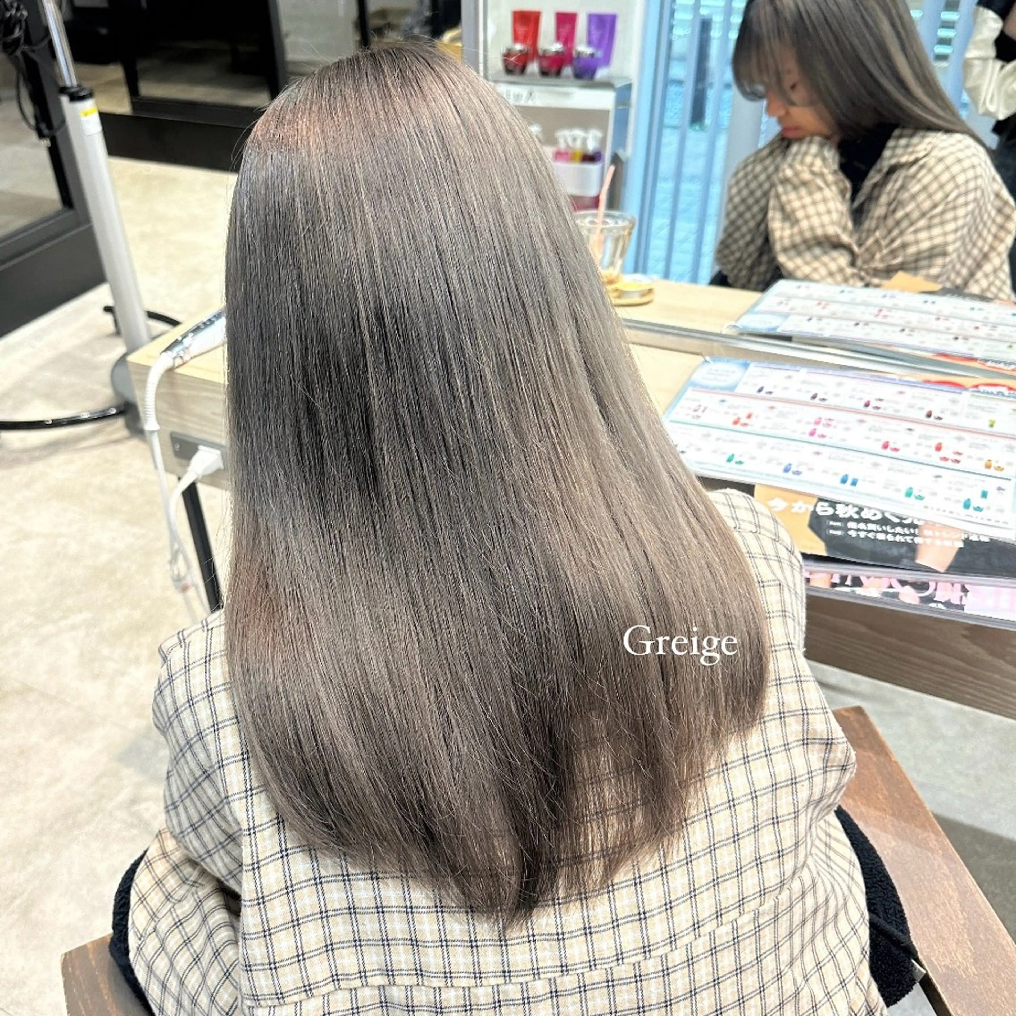 セミロング カラー ヘアカラー nanami ￤髪質改善￤レイヤーのヘアスタイル