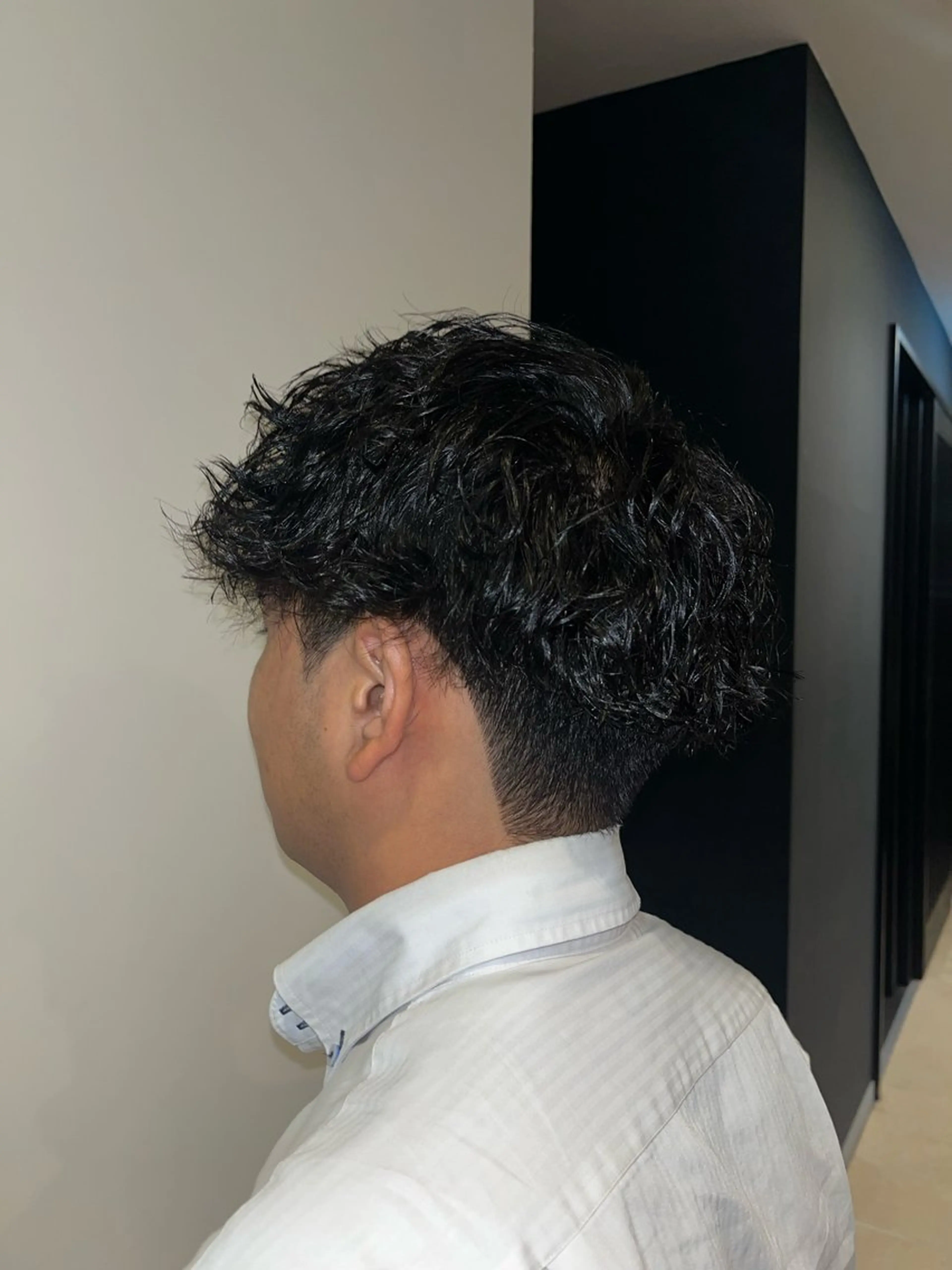 ミディアム メンズ ＢＡＲＢＥＲ koyoのヘアスタイル