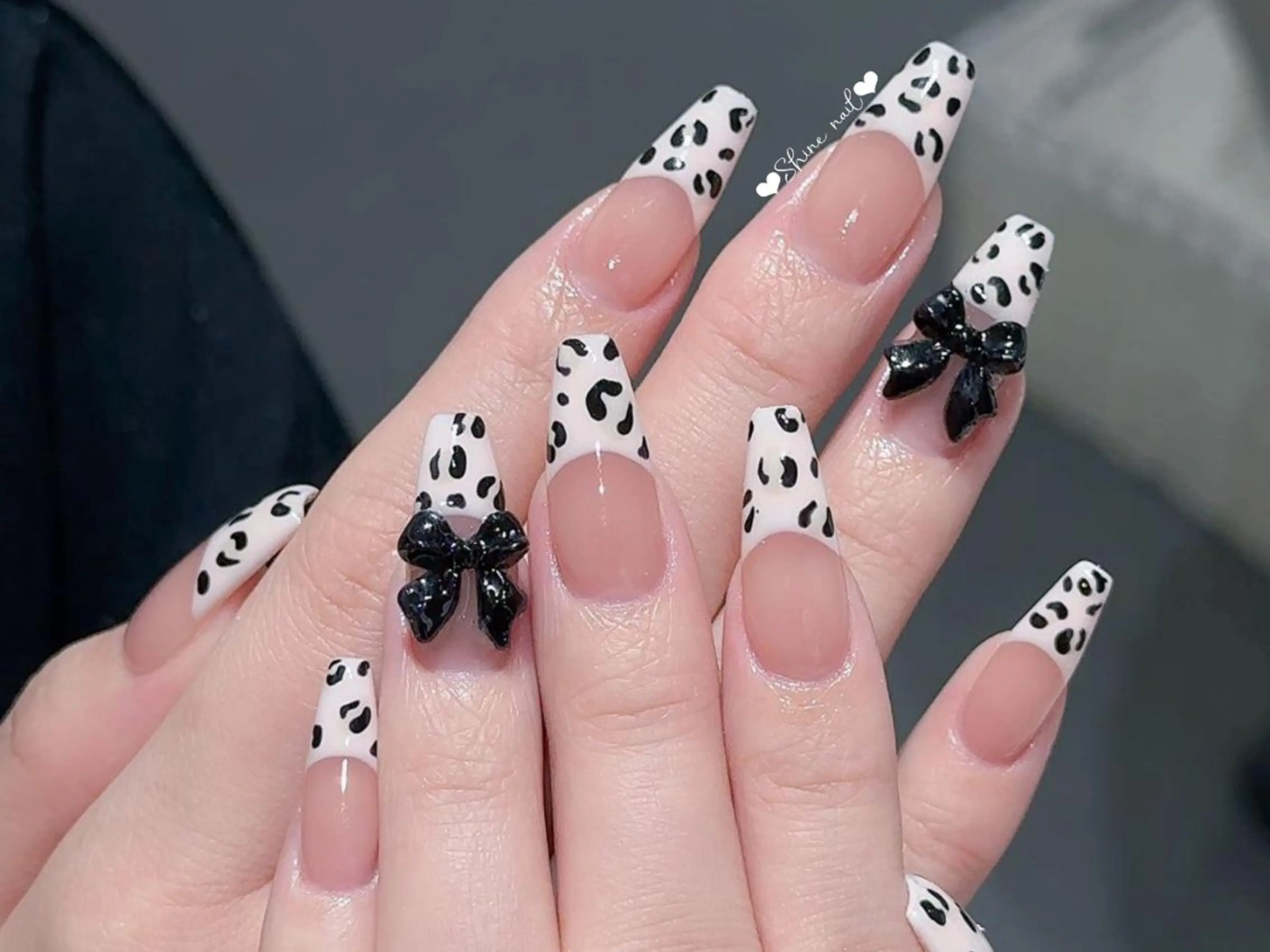 ネイル 〜Shine Nail〜【サイナネイル】パラジェル／ 長さだし／持ち込み／ワンホン／フィルイン所属・サイナ🎀 長さだし&デザインのネイルデザイン