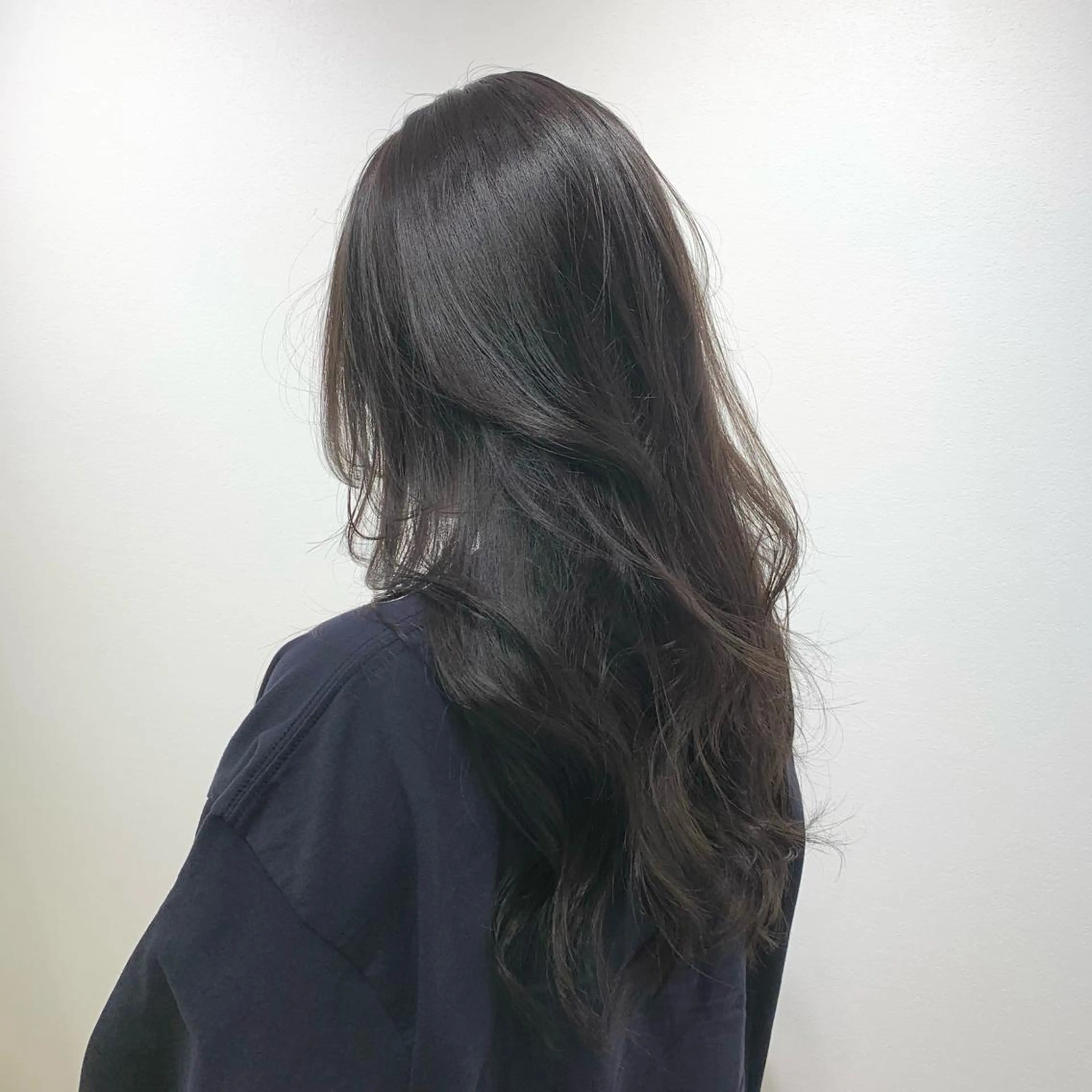 ロング カラー ヘアアレンジ キヨミ 韓国レイヤーカットのヘアスタイル
