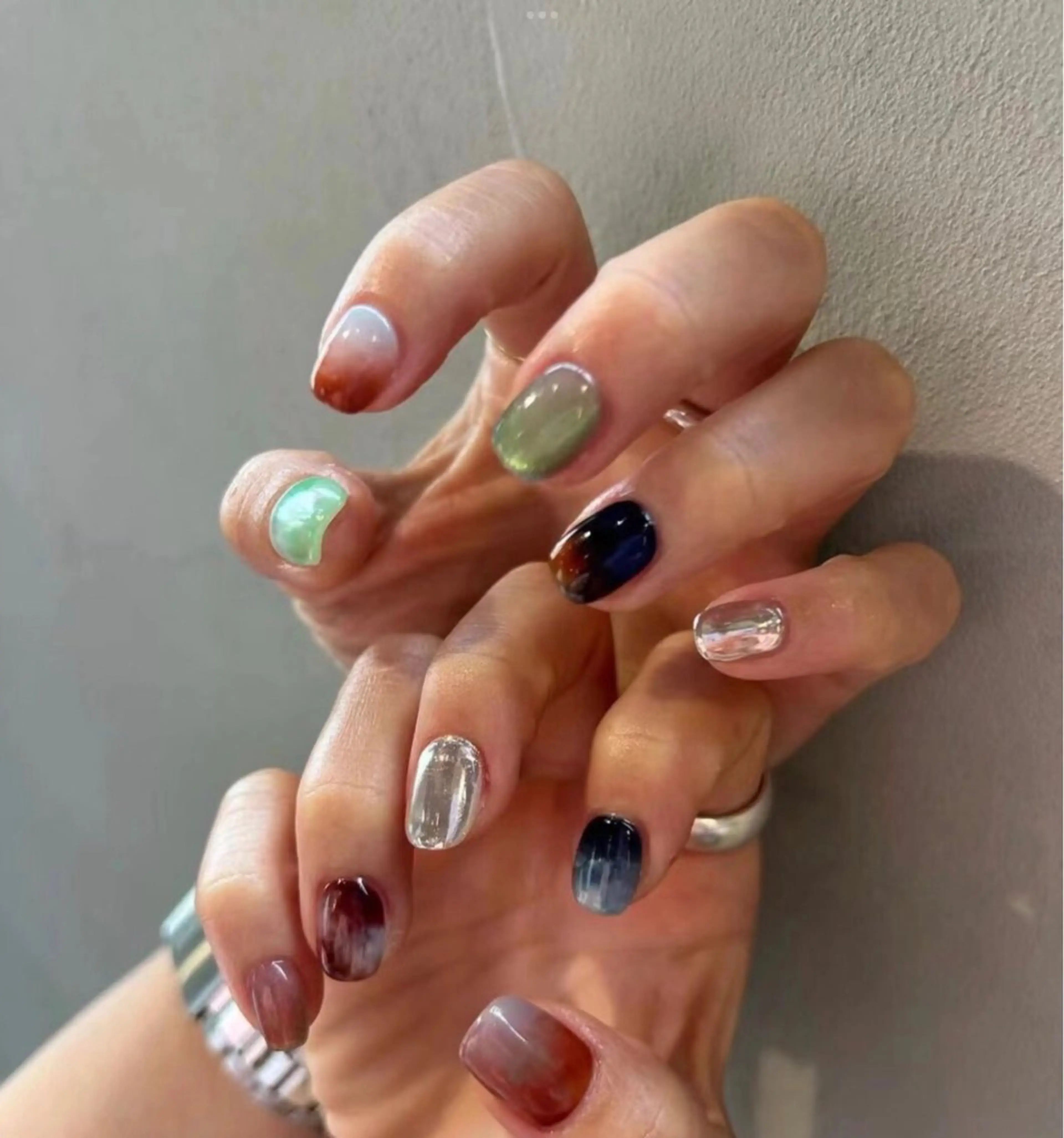 ネイル ラメ(グリッター) マグネットネイル 持ち込み ハンドネイル enju0422所属・谷口 雪のネイルデザイン