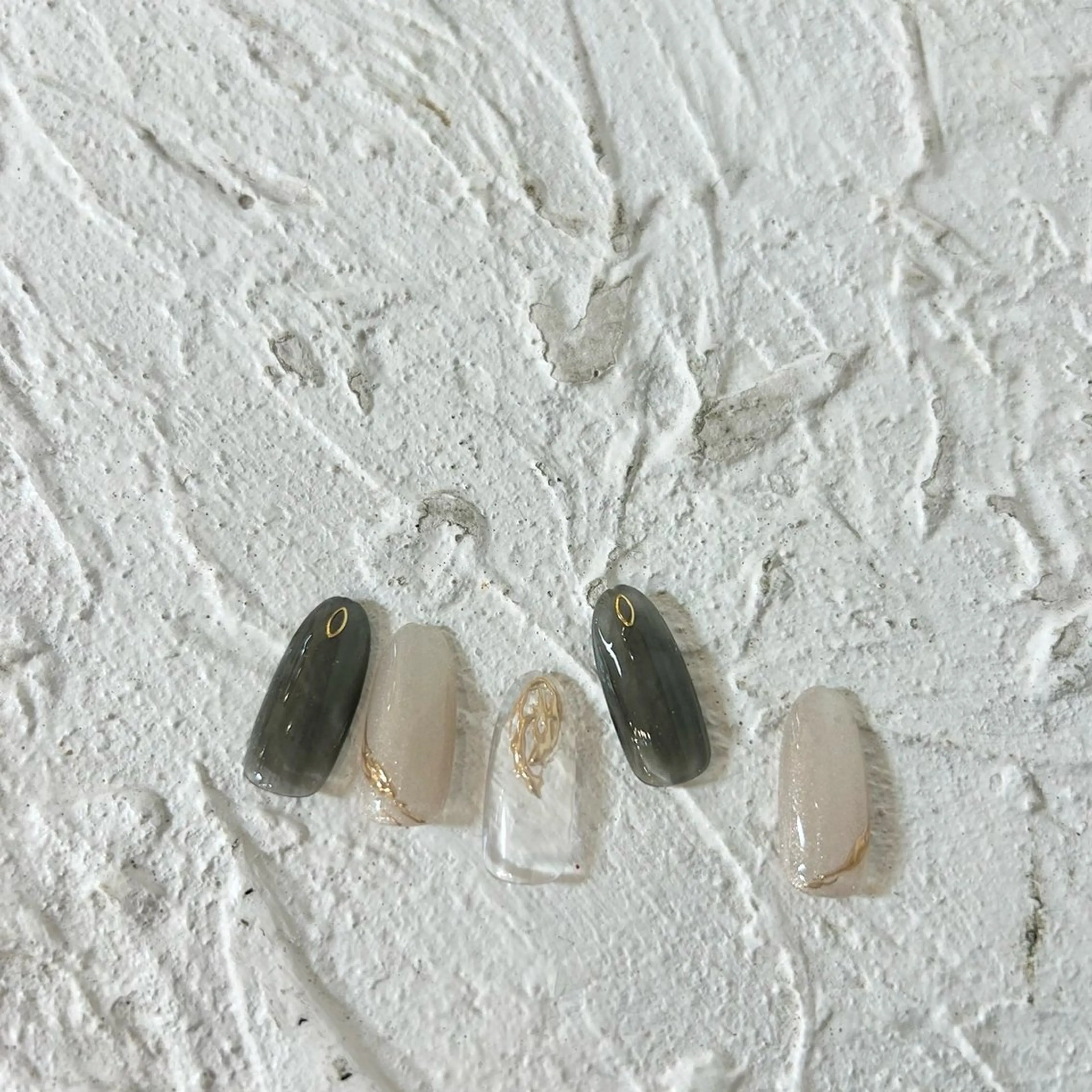 ネイル Silver Lunaのネイルデザイン