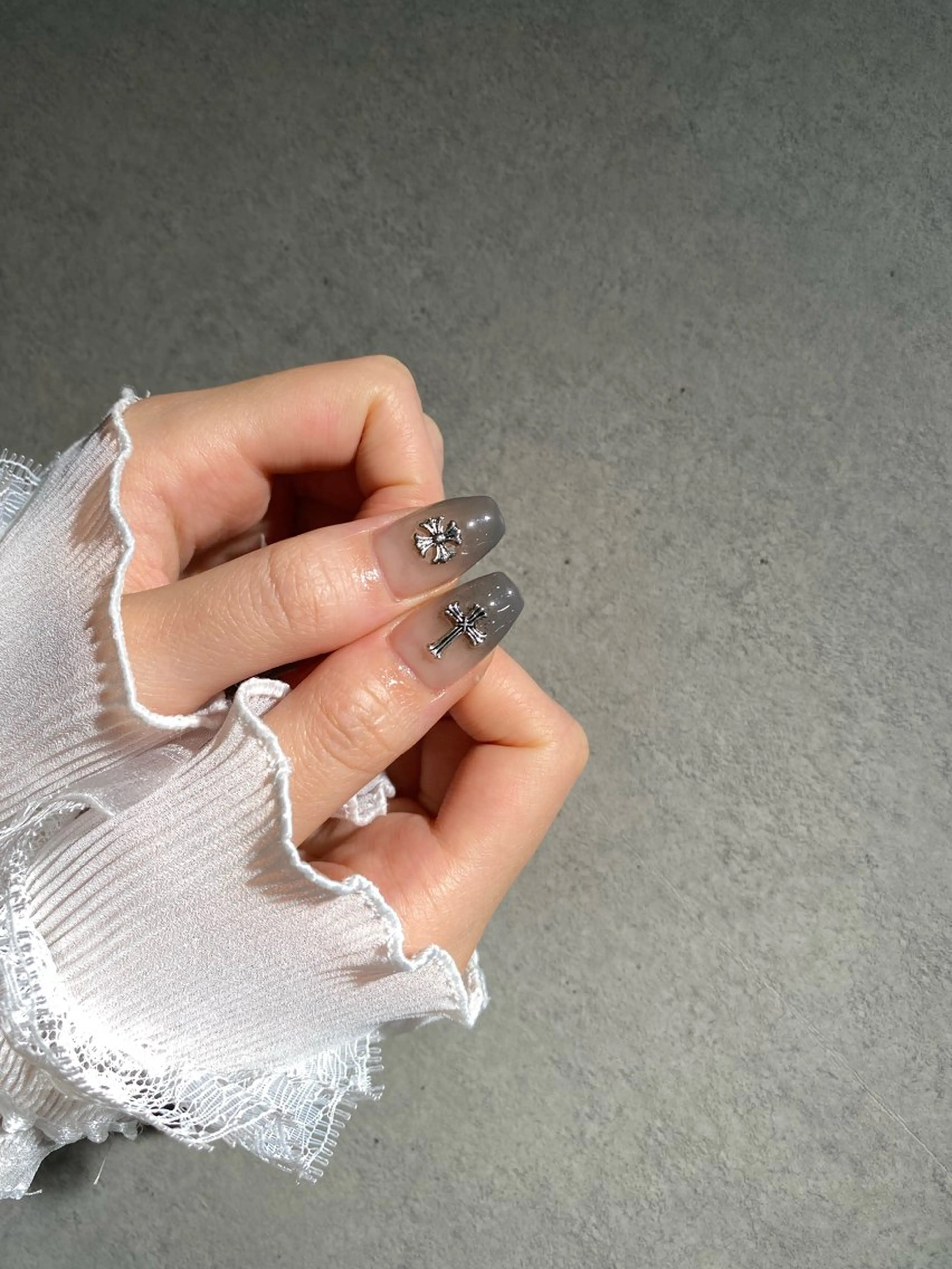 ネイル I-nailロング /ワンホン/キラキラのネイルデザイン