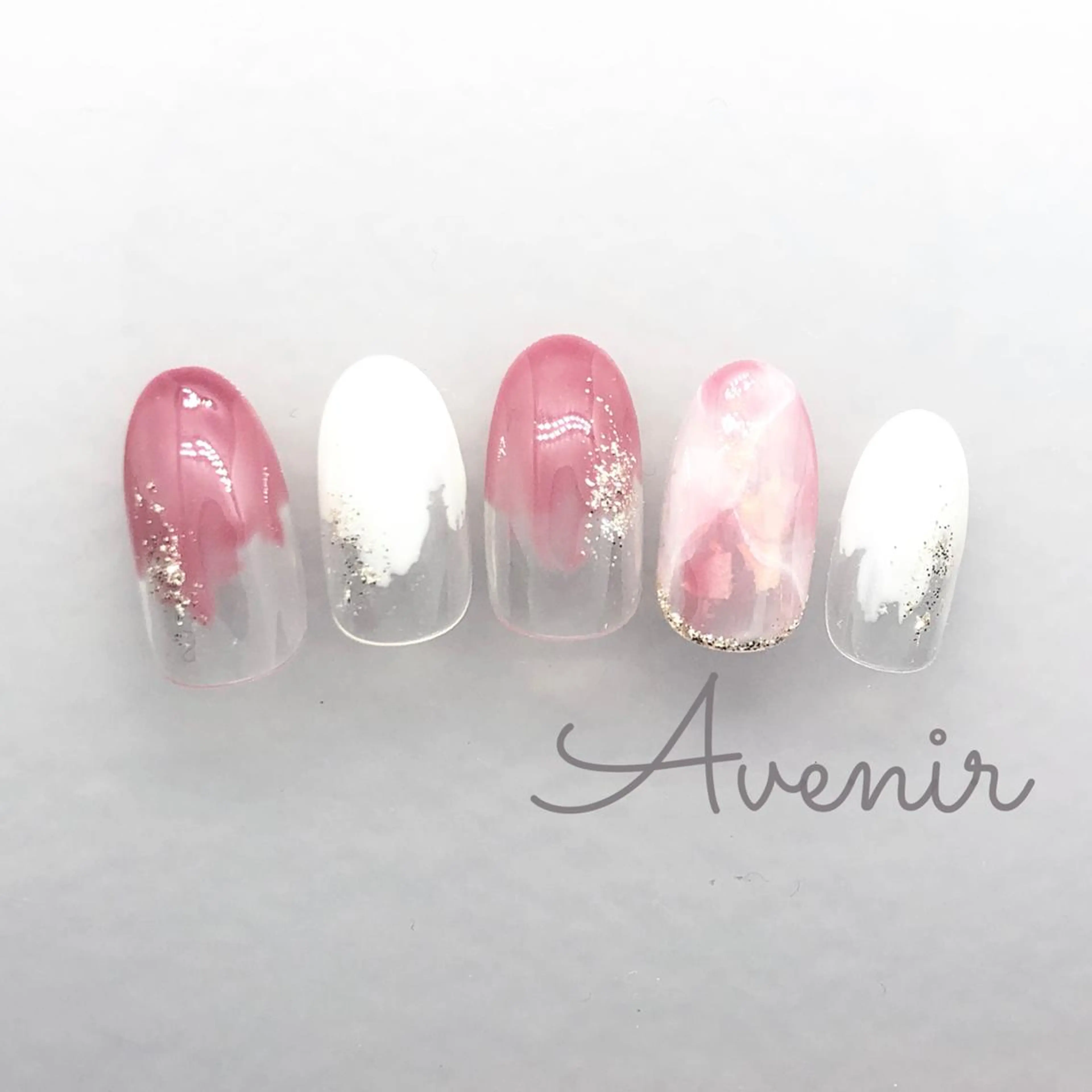 ネイル Avenir 表参道 nail＆eye予約のネイルデザイン