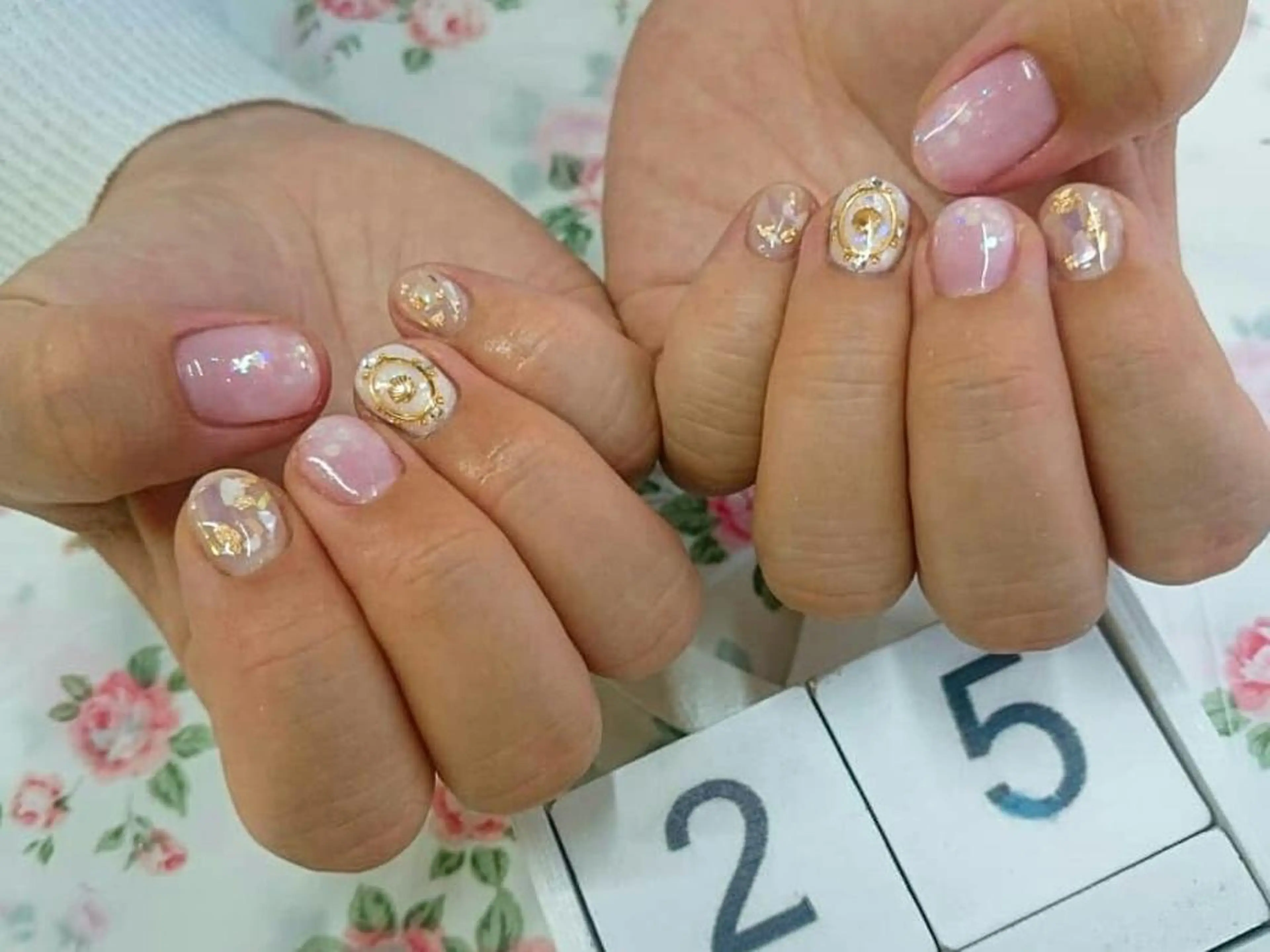 ネイル キラキラネイル JEWEL nailのネイルデザイン