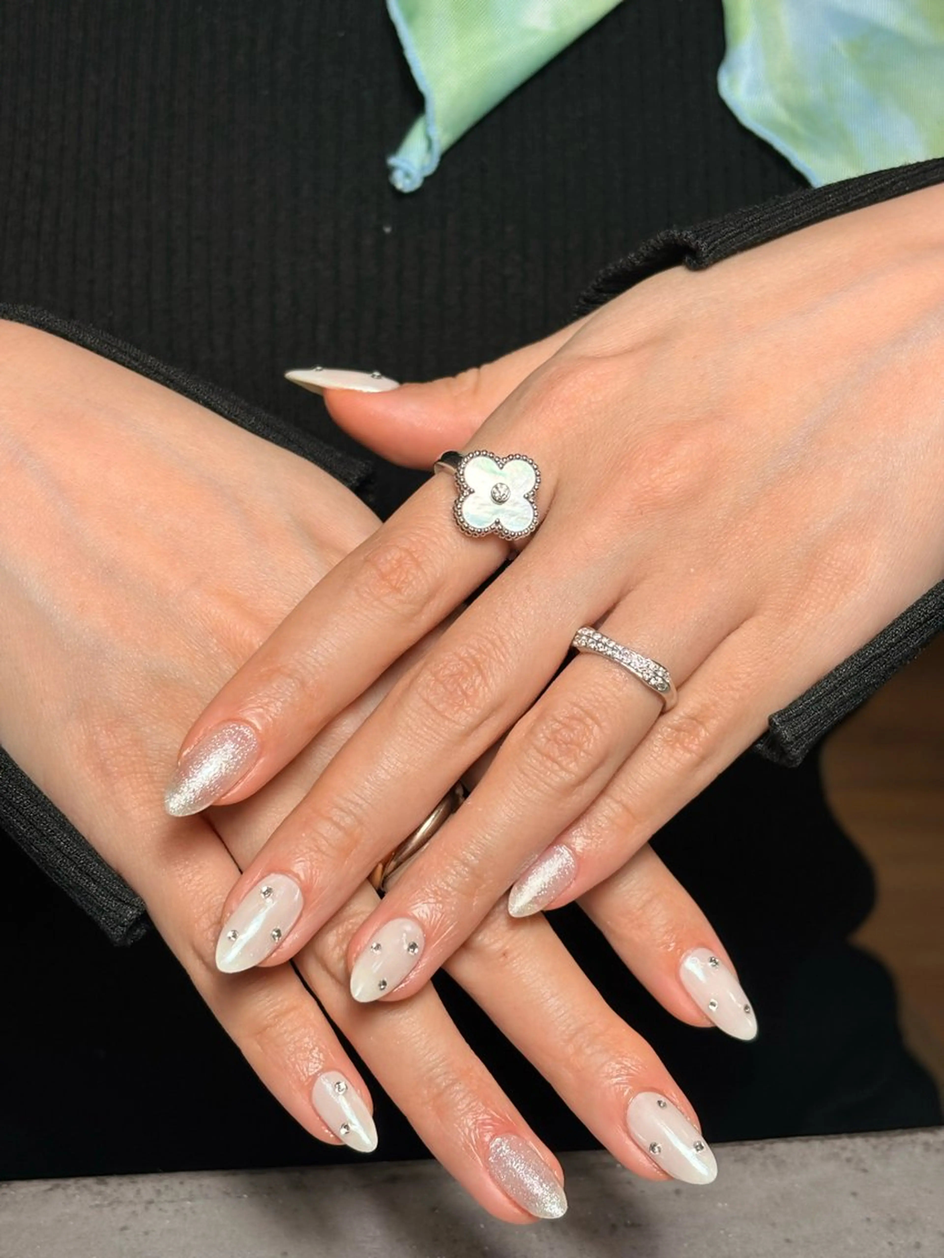 ネイル ハンドネイル Sunrich Neneのネイルデザイン