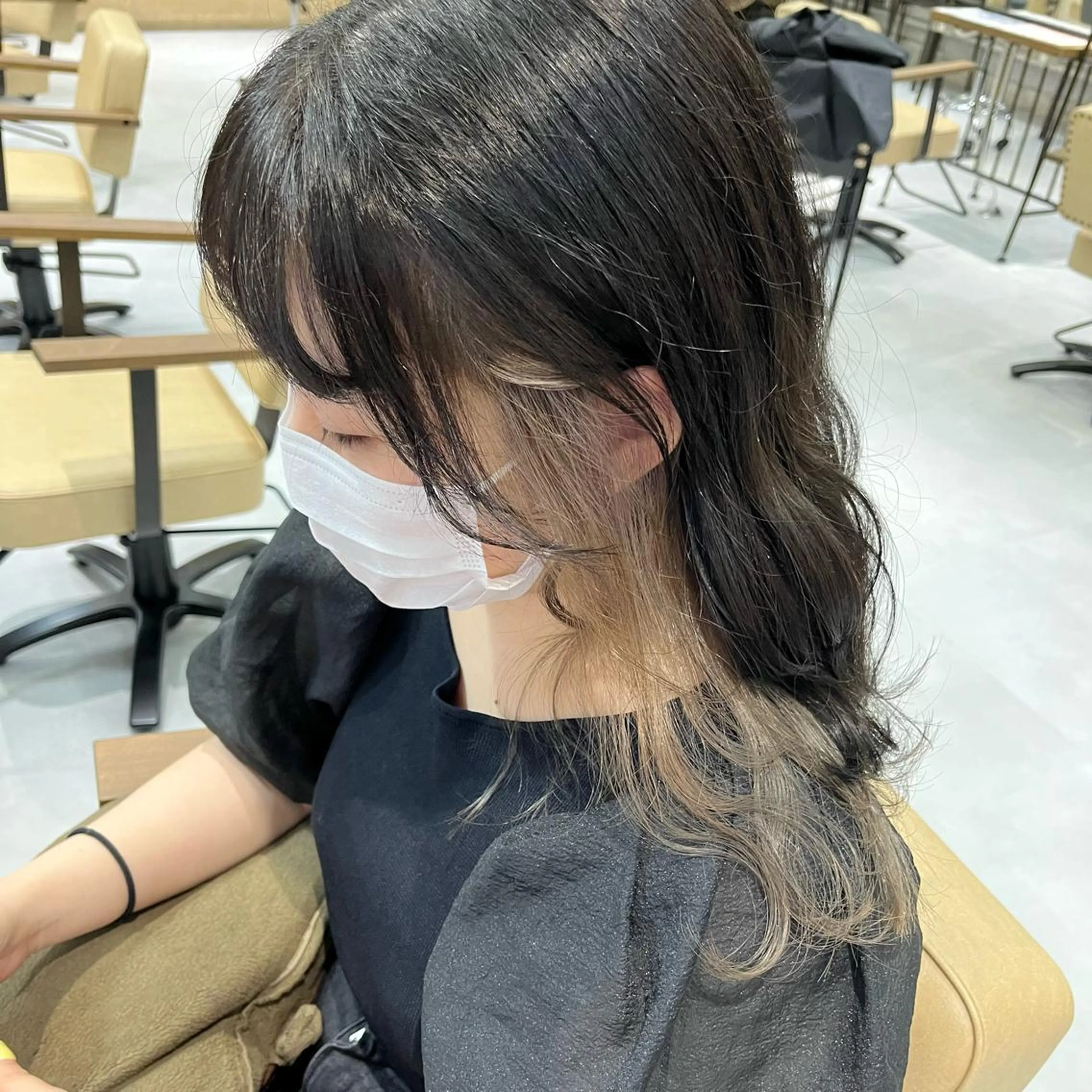 セミロング ヘアカラー ELEN 新百合ヶ丘のヘアスタイル