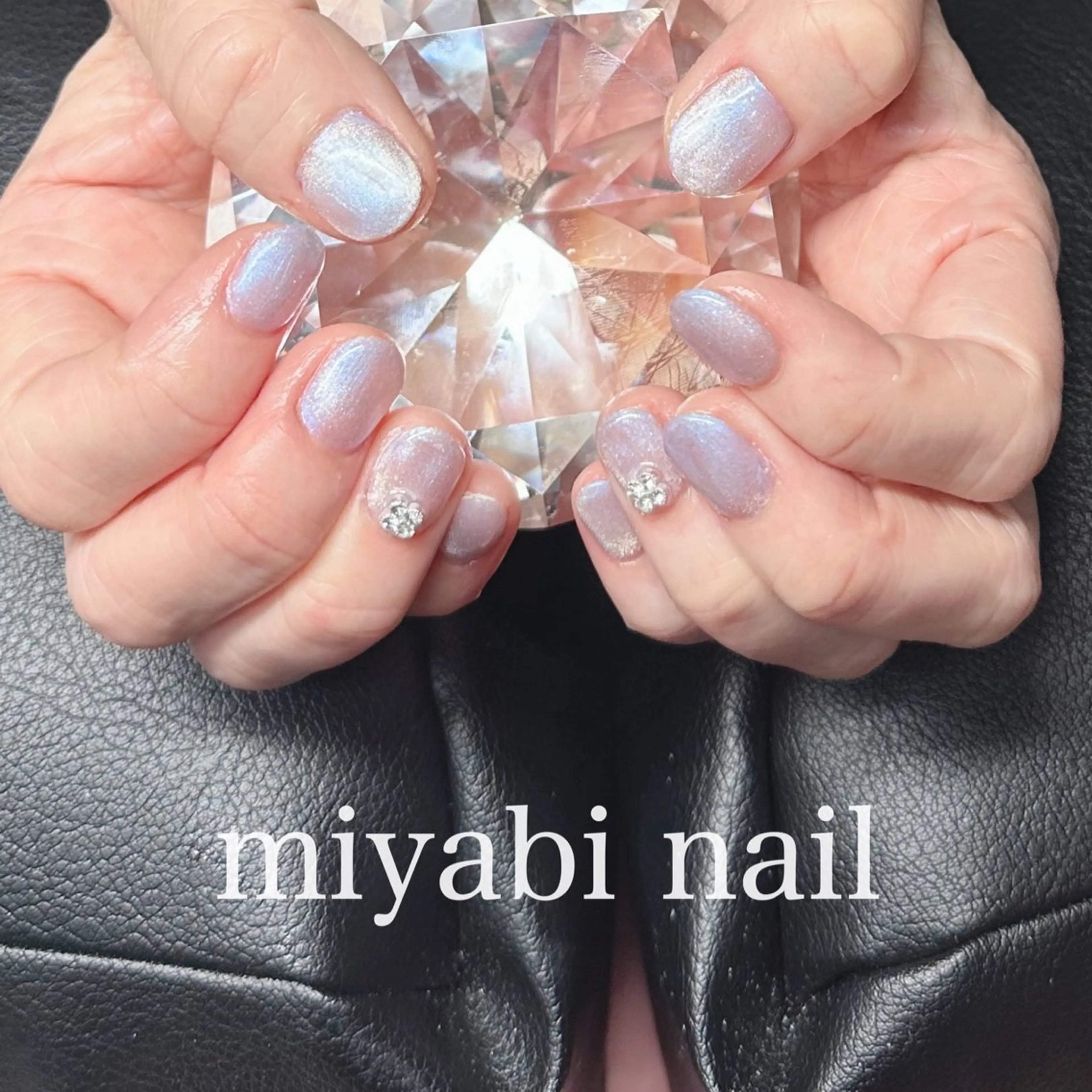 ネイル ジェルネイル キラキラネイル マグネットネイル 持ち込み パープル ハンドネイル miyabi nail 桂川駅近くのネイルデザイン
