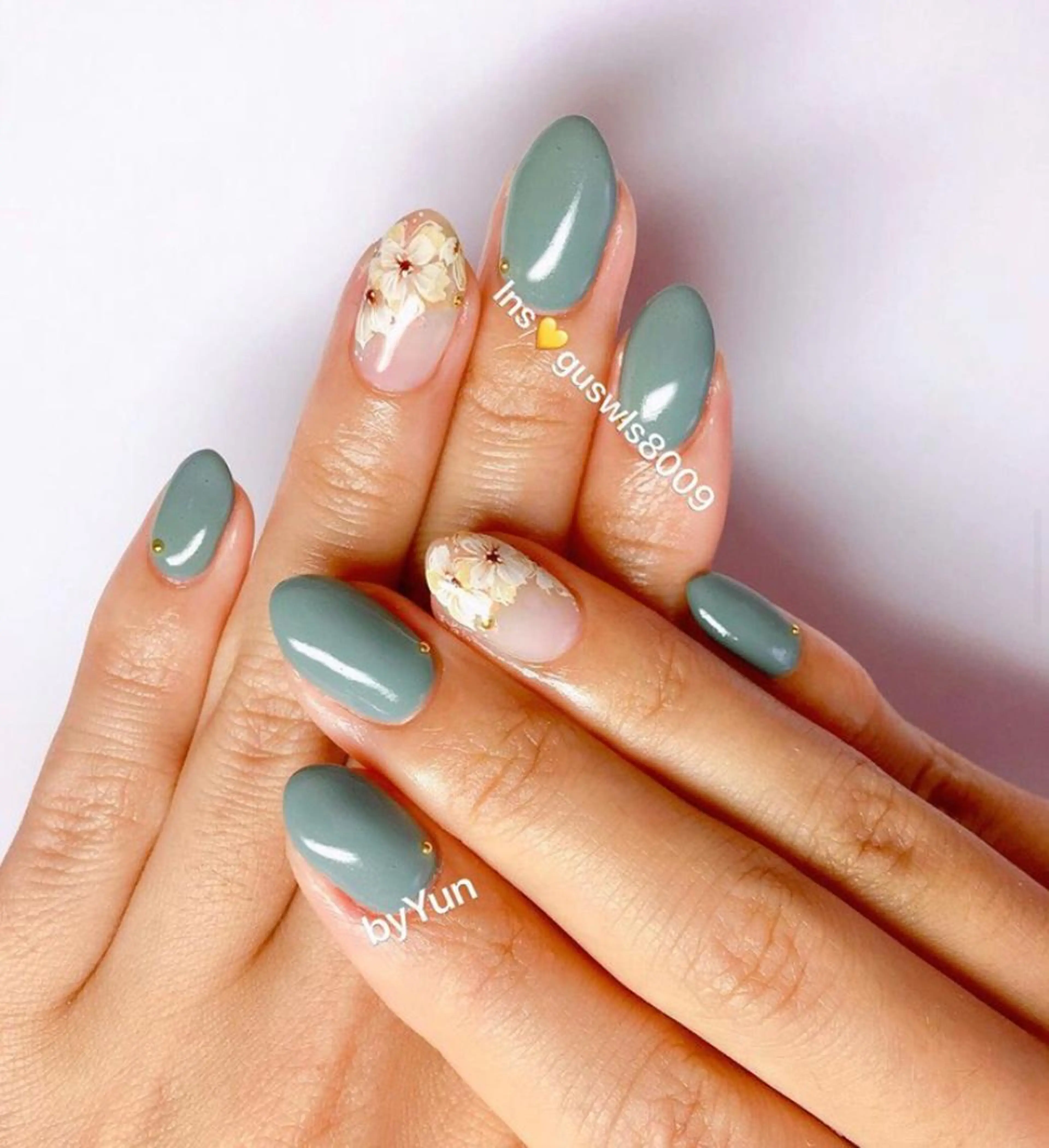 ネイル ハンドネイル JINI NAIL所属・ジニ ネイルのネイルデザイン