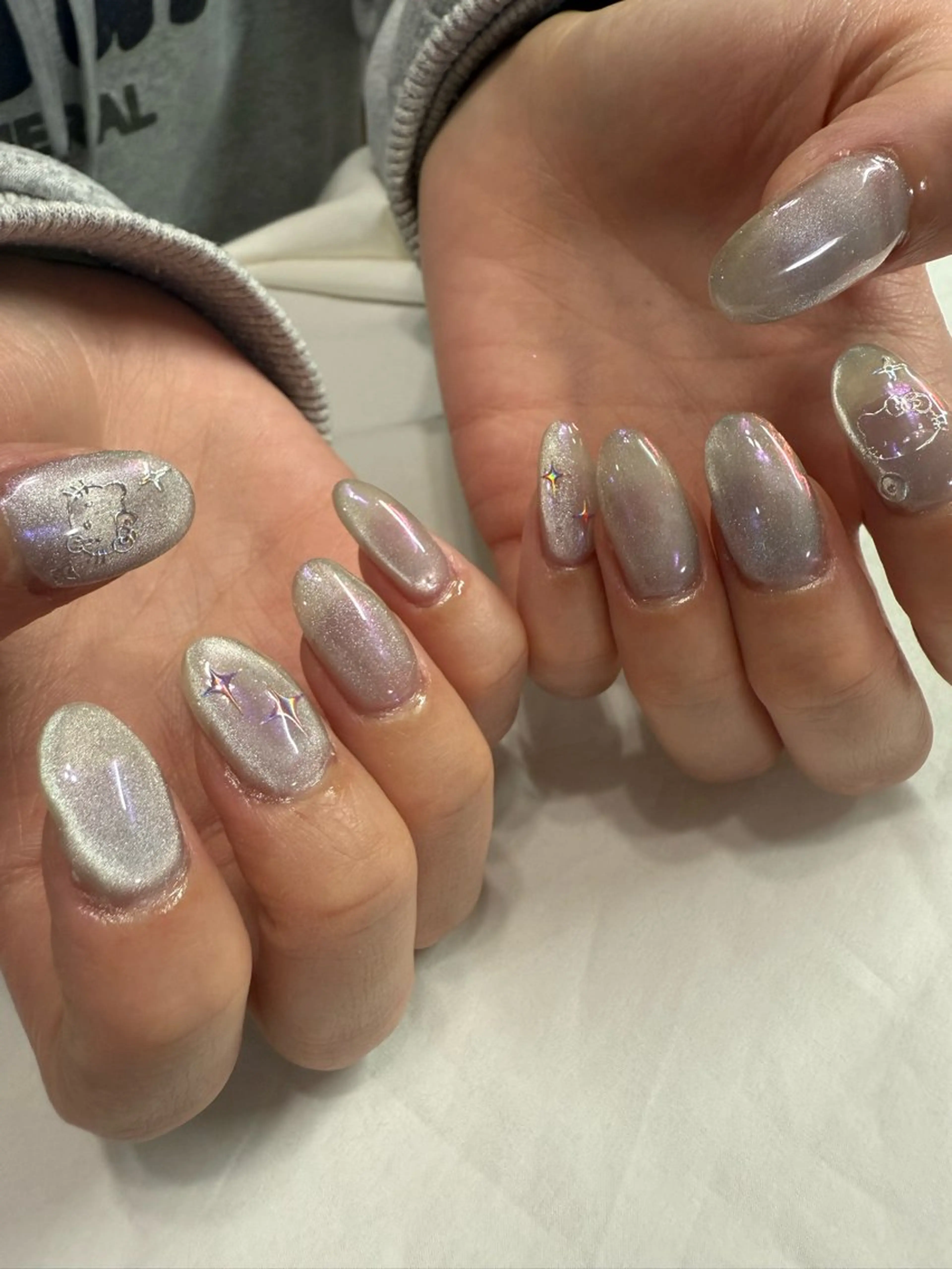 ネイル マグネットネイル yui nailのネイルデザイン