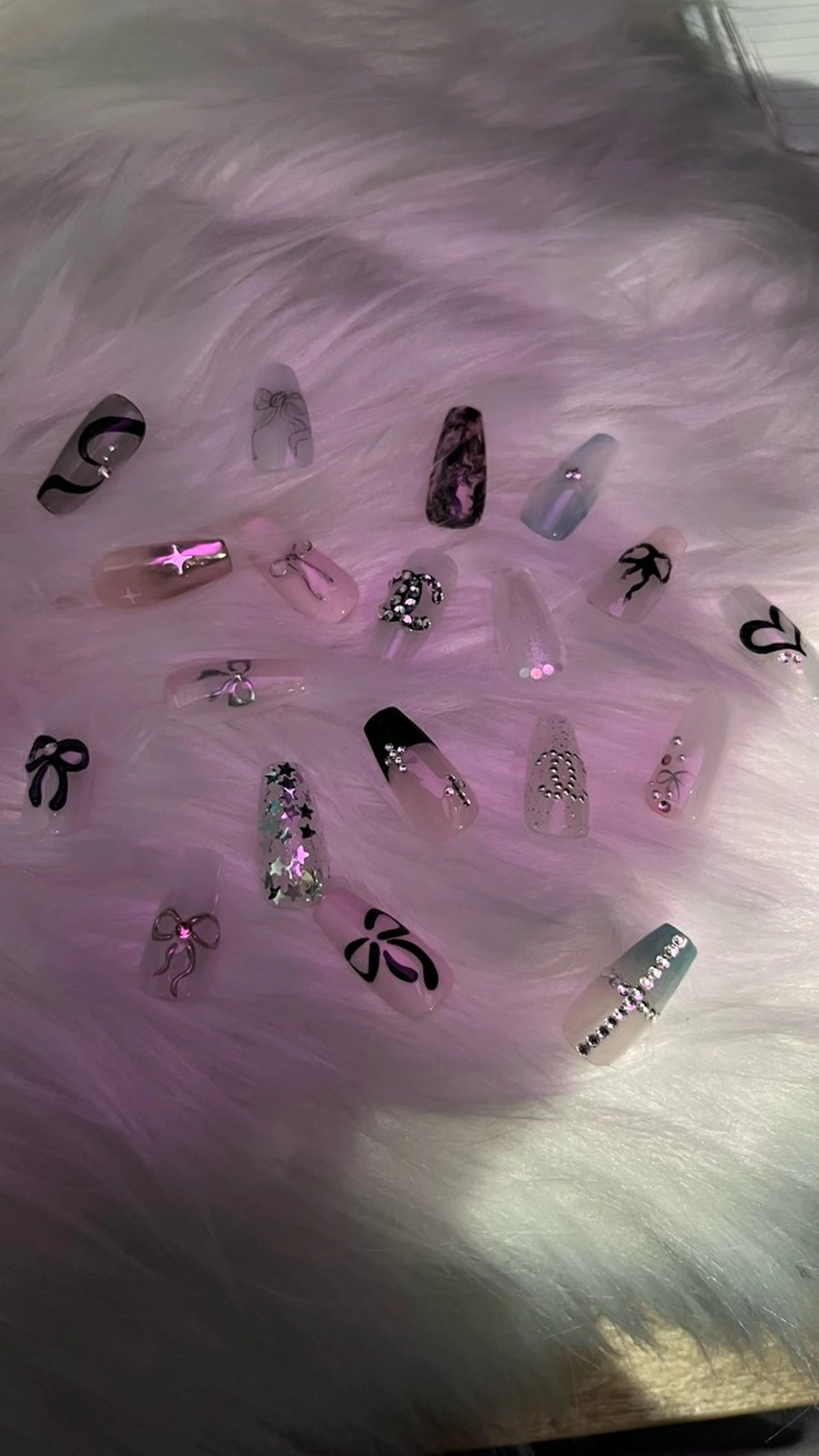 ネイル Esthetic Salon manish所属・Nailist Rinaのネイルデザイン